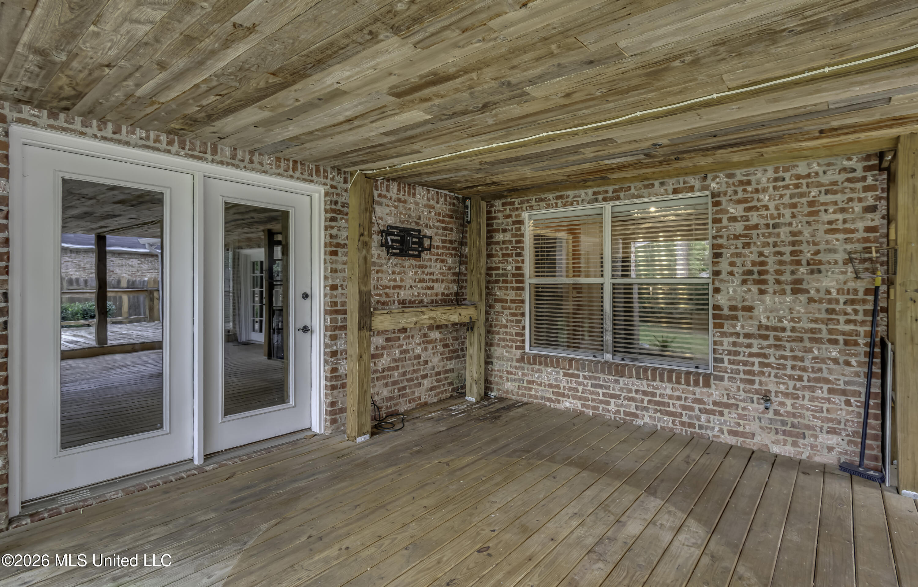 312 Pinewood Lane Property Photo 49