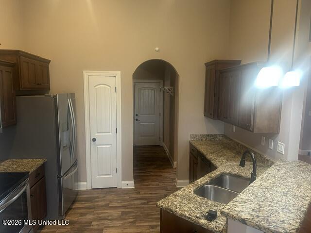 4710 E Dublin Circle Property Photo 7