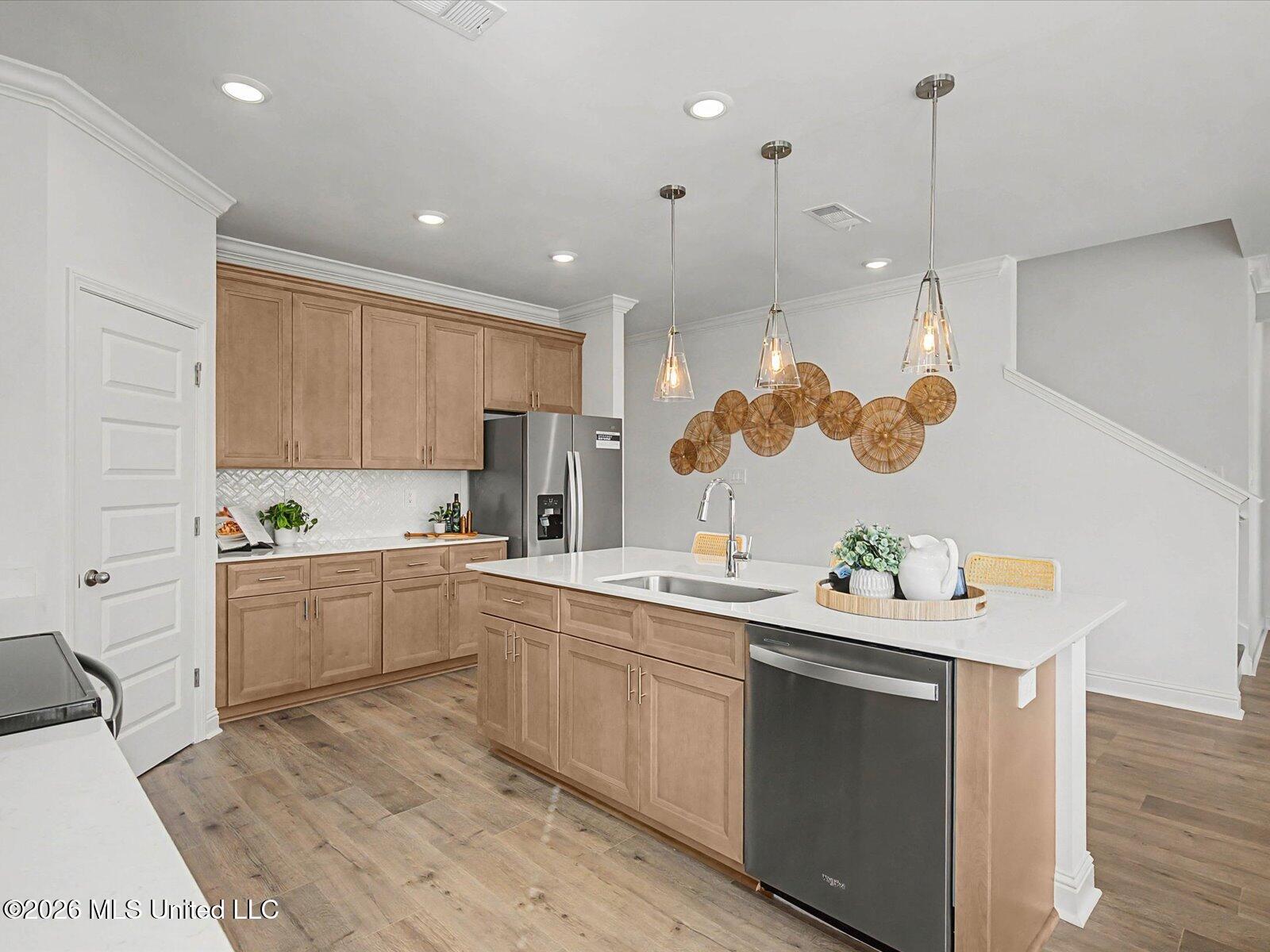 7995 Buttonbush Road Property Photo 2
