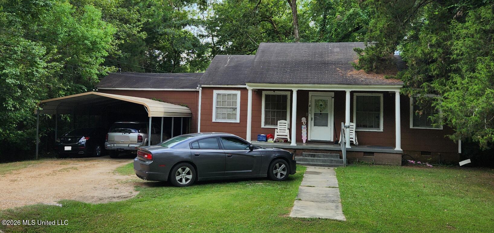 141 Mason Boulevard Property Photo 1