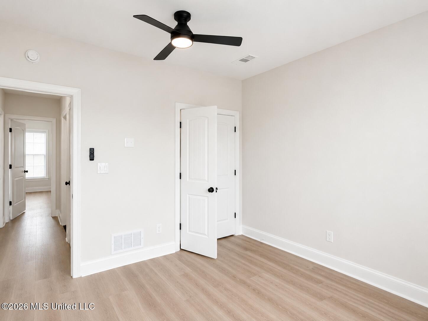 14518 Smokey Lane Property Photo 10