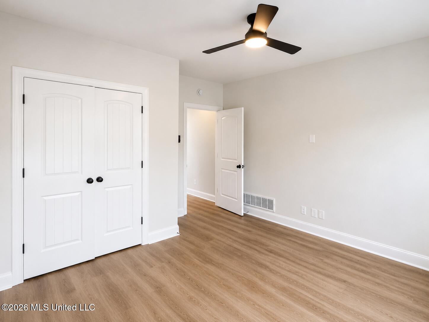 14518 Smokey Lane Property Photo 12