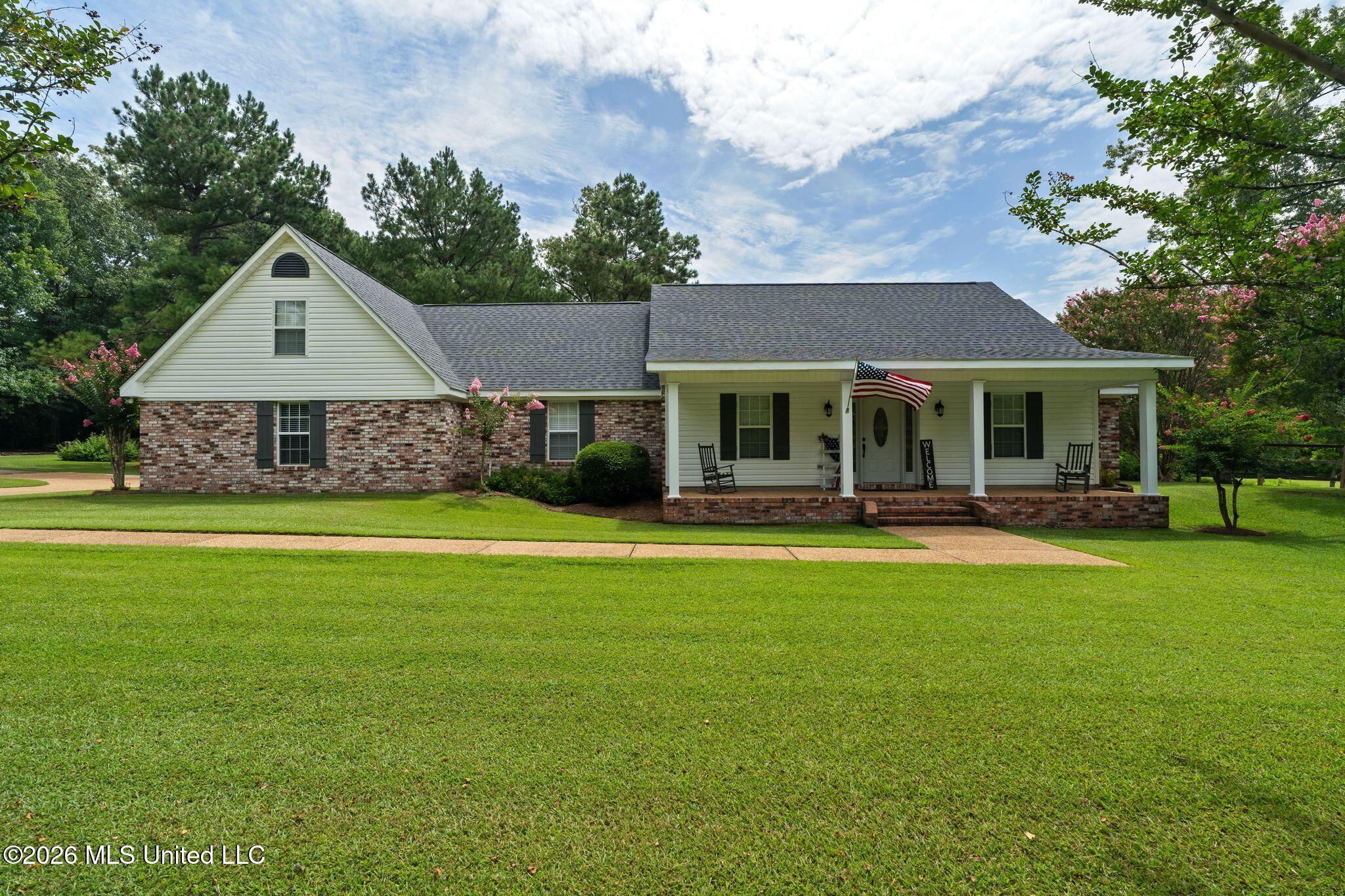 768 Lake Boulevard Property Photo 1