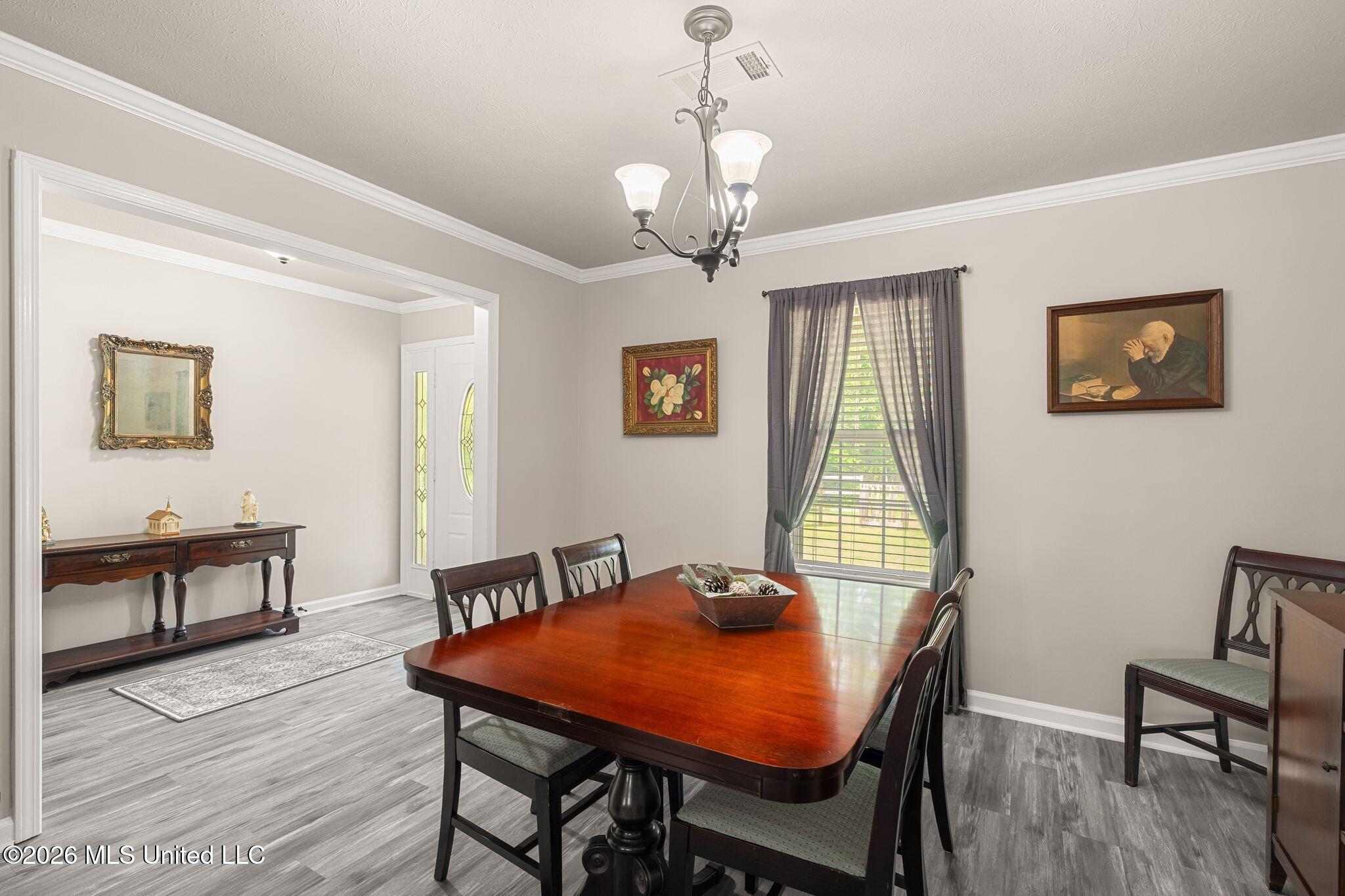 768 Lake Boulevard Property Photo 7