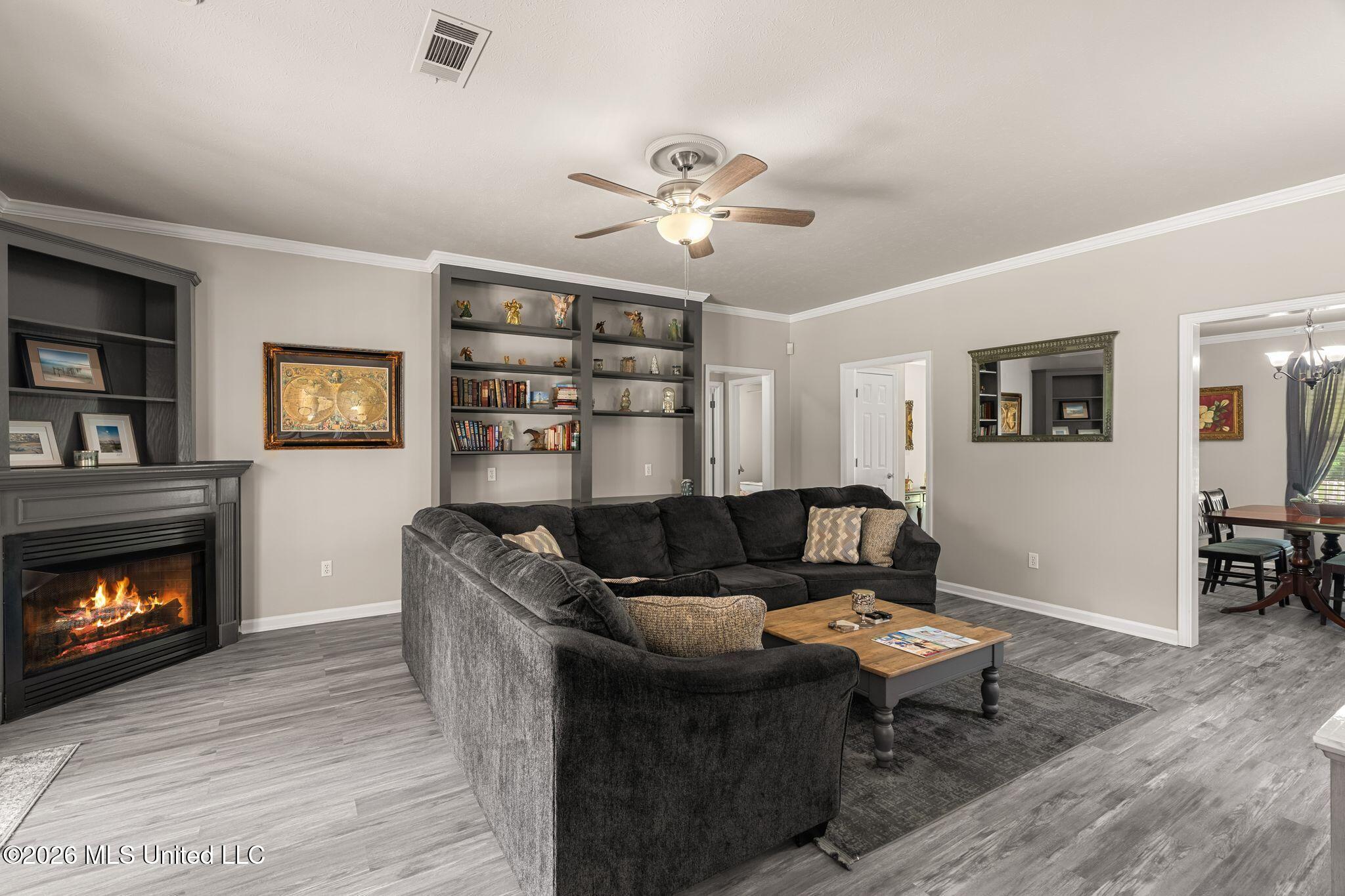 768 Lake Boulevard Property Photo 10