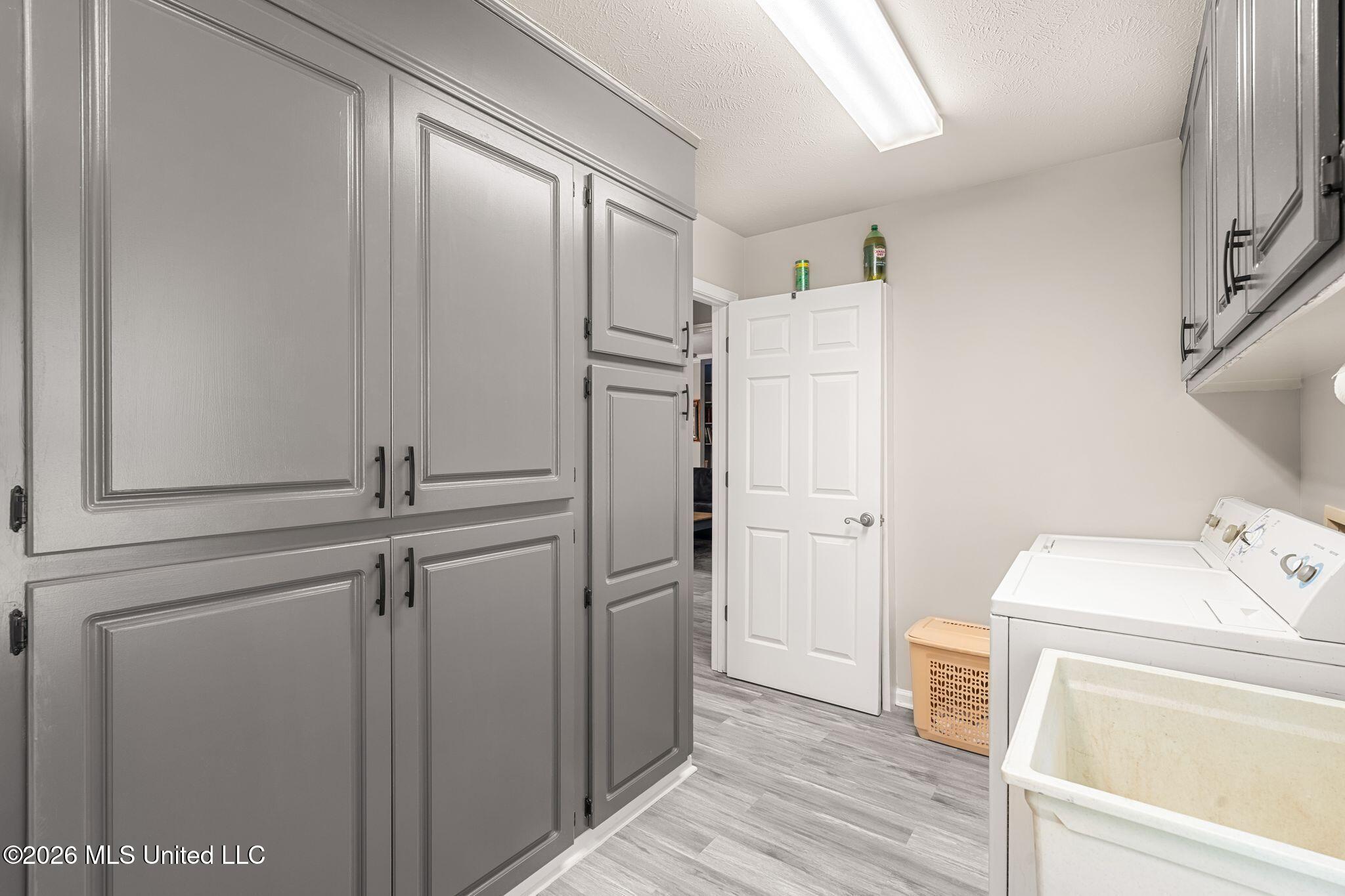 768 Lake Boulevard Property Photo 18