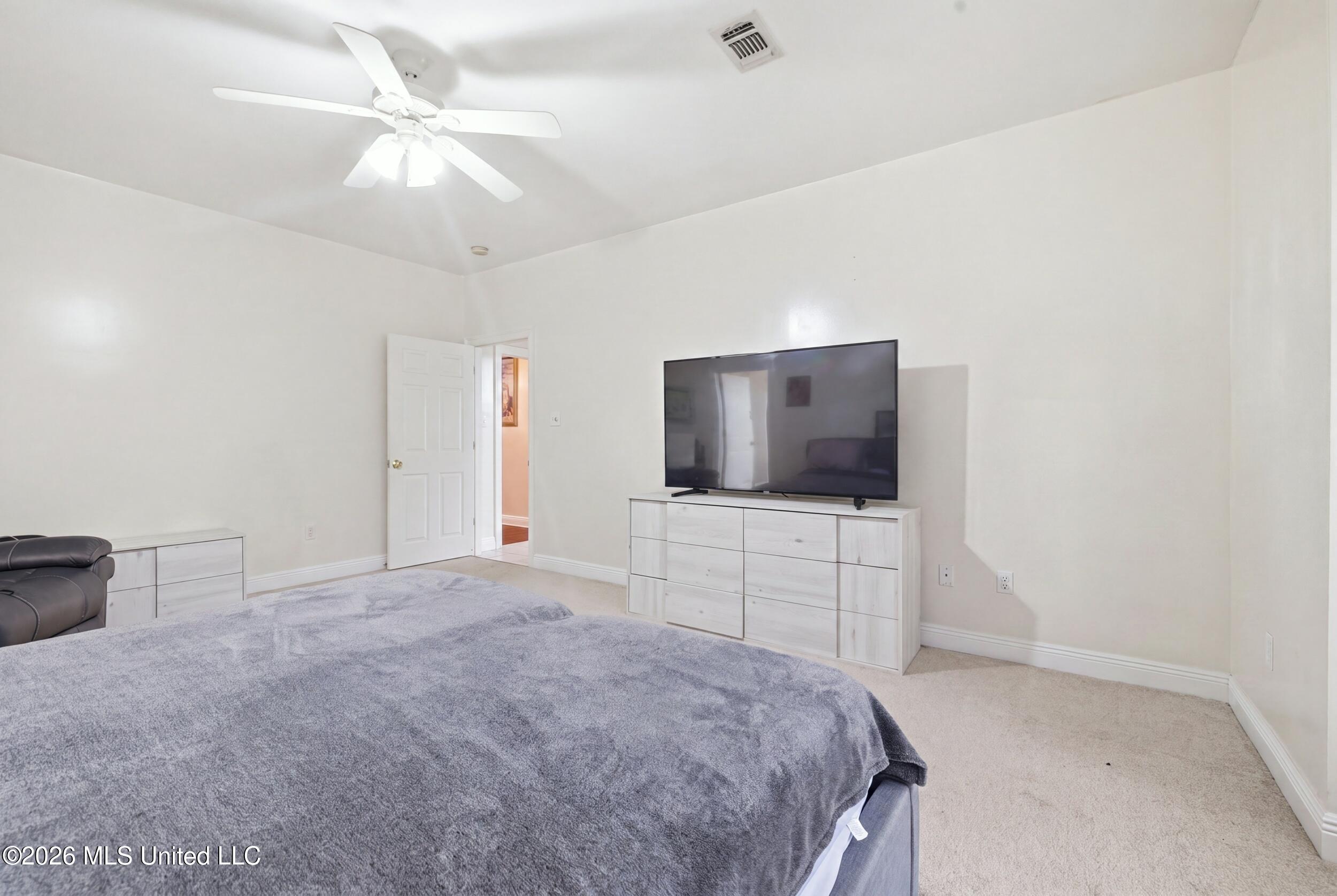 3516 S River Ridge Drive Property Photo 28