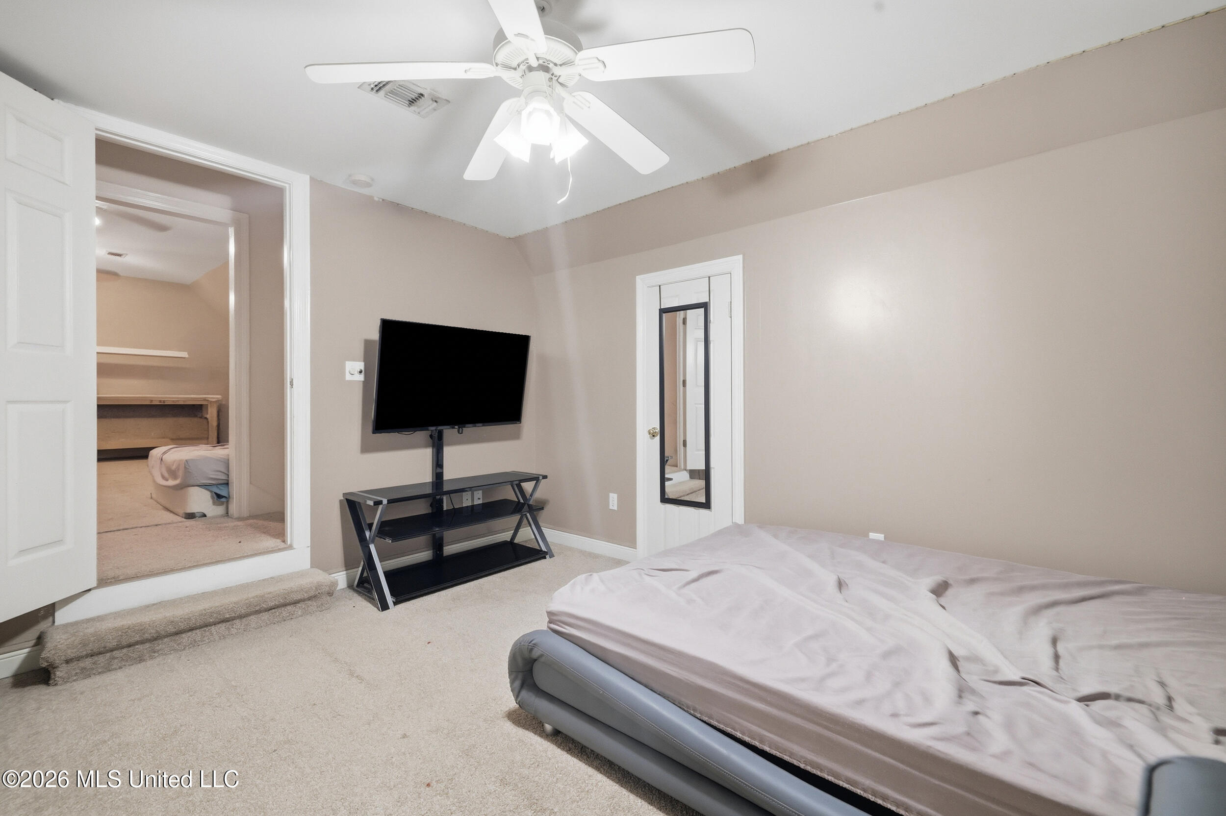 3516 S River Ridge Drive Property Photo 38