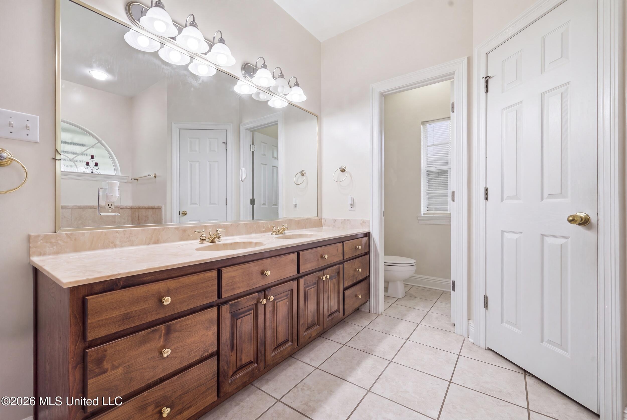 3516 S River Ridge Drive Property Photo 42