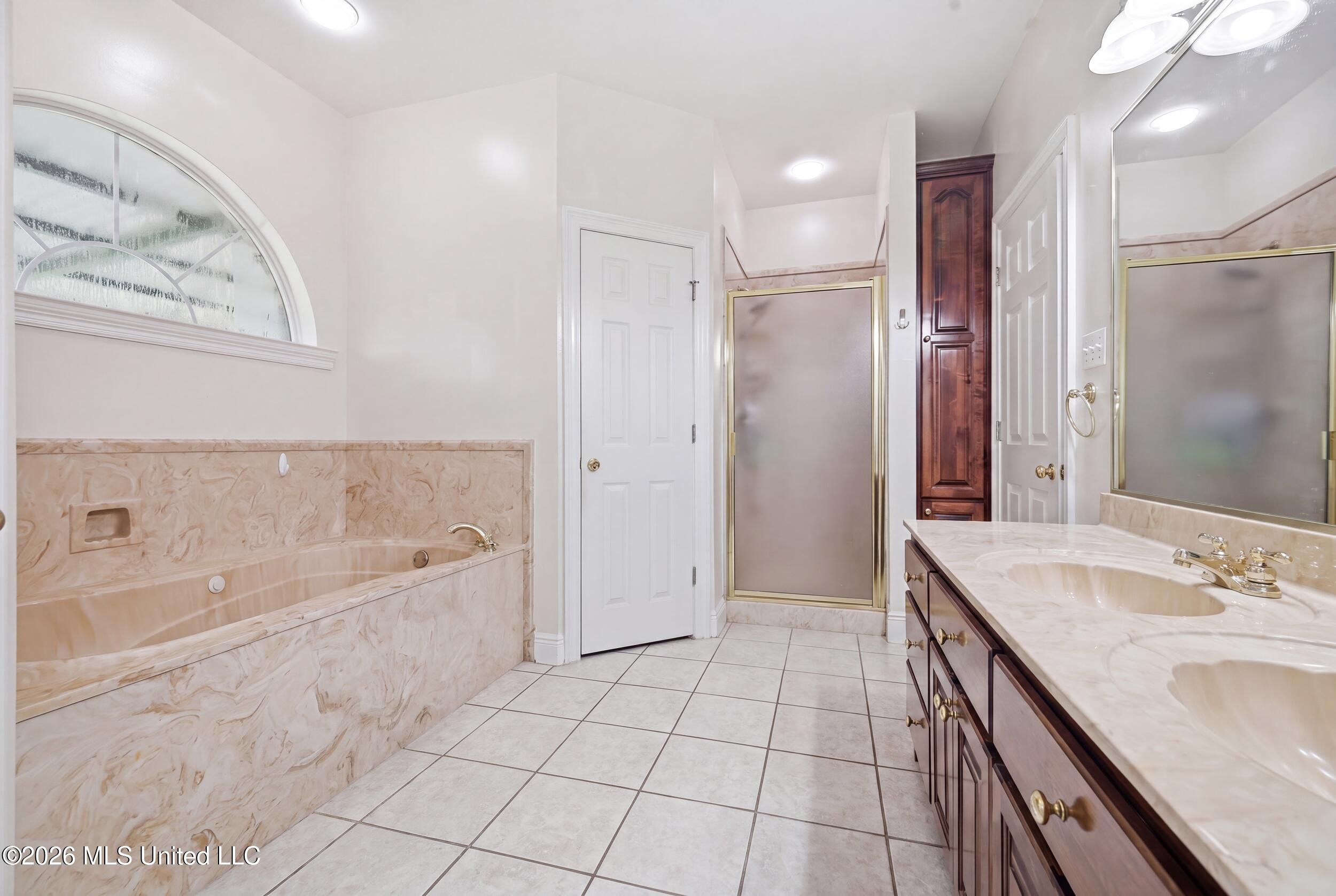 3516 S River Ridge Drive Property Photo 44