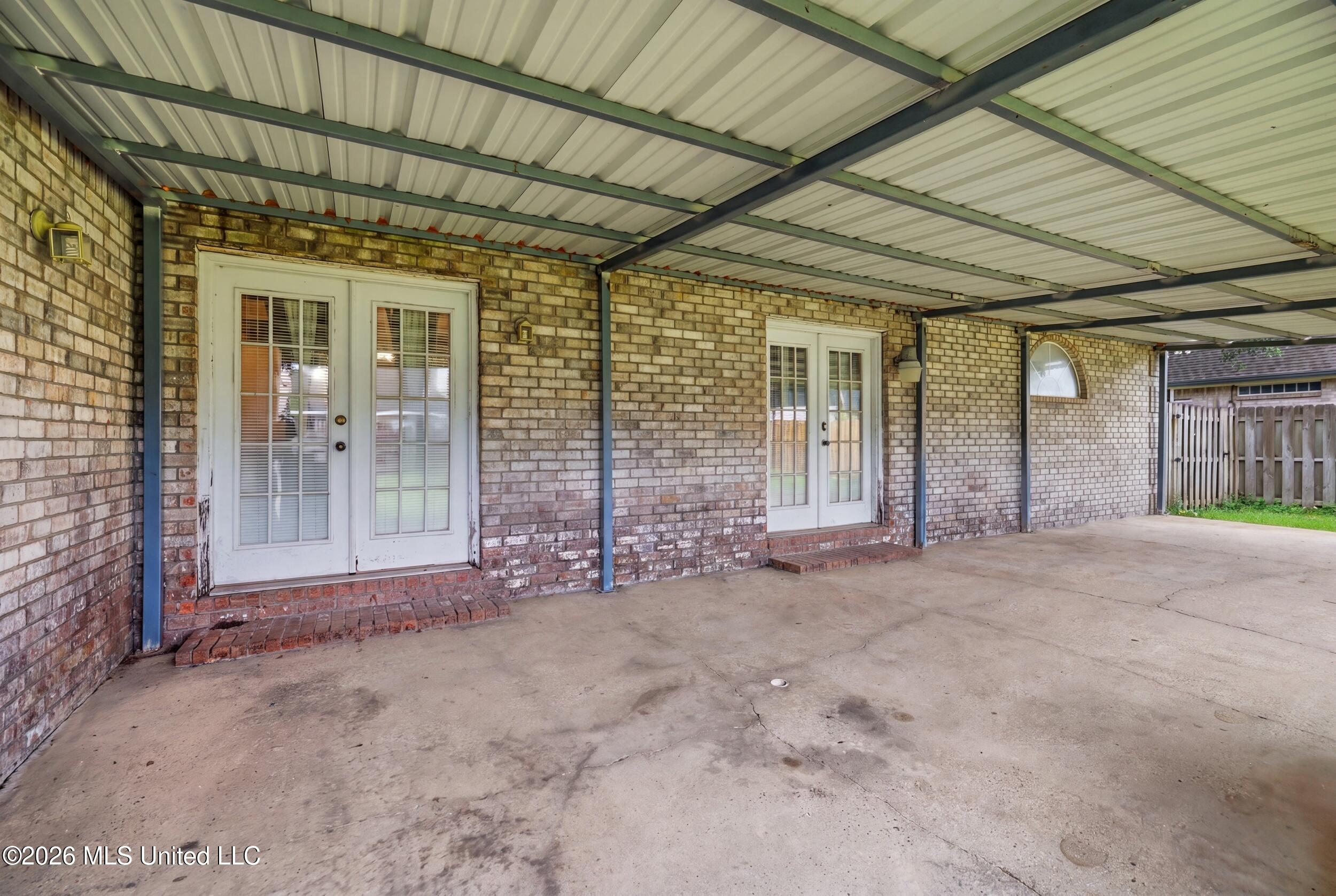 3516 S River Ridge Drive Property Photo 57