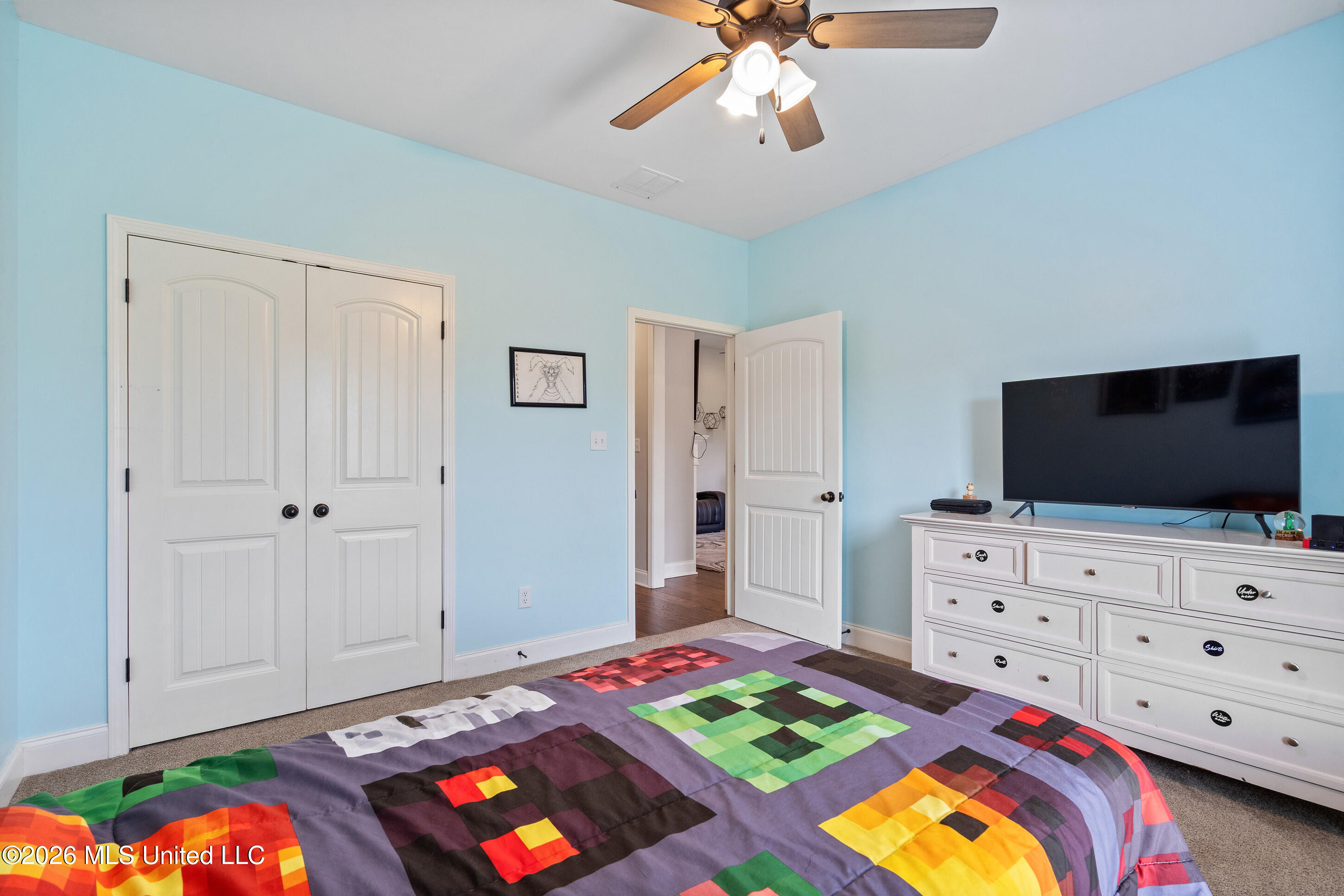 103 Cross Creek Drive Property Photo 16
