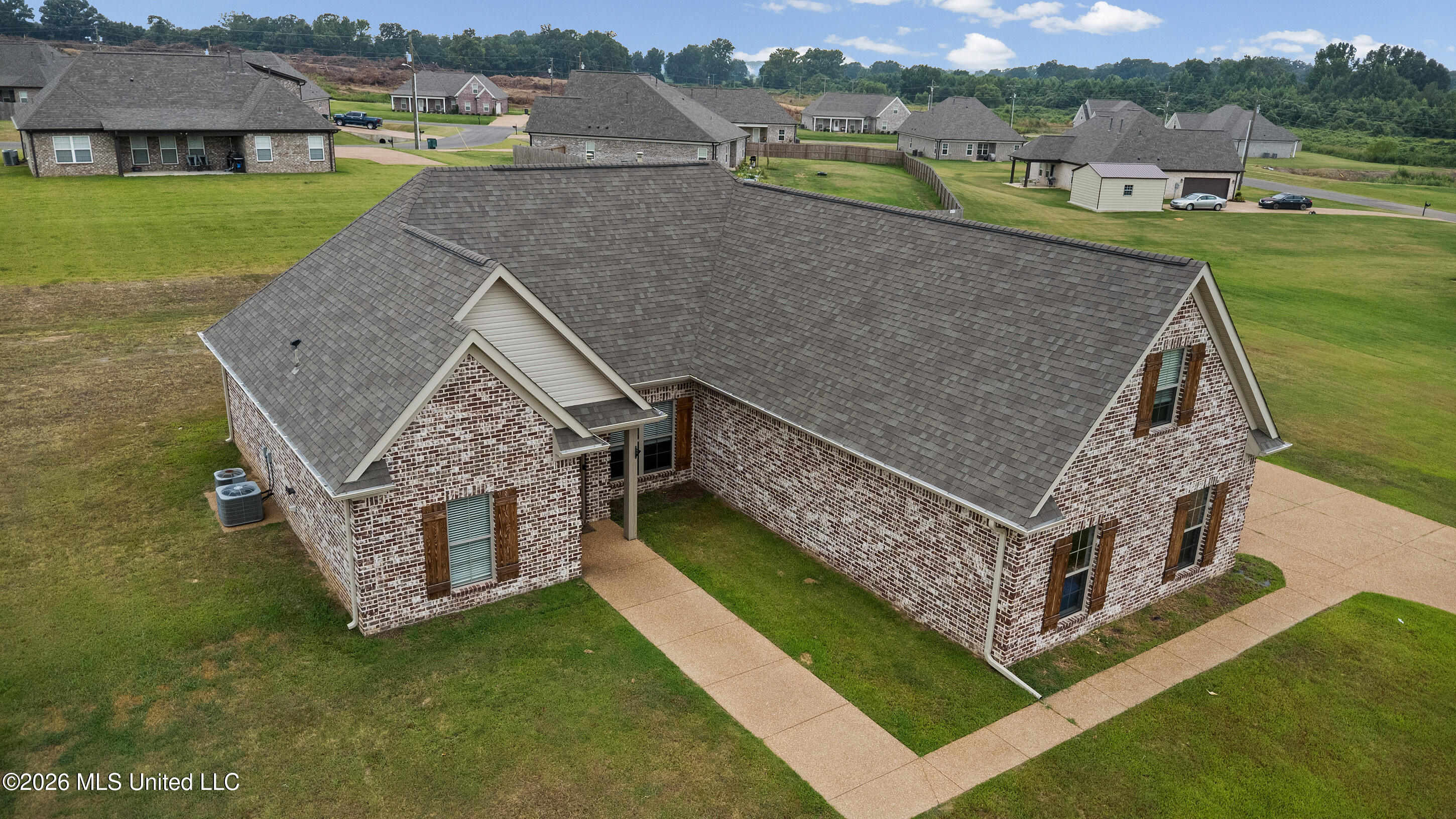 103 Cross Creek Drive Property Photo 25