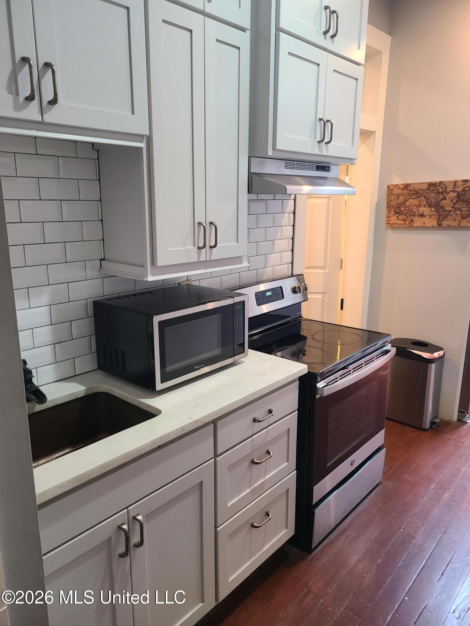 224 W Capitol Street Property Photo 5