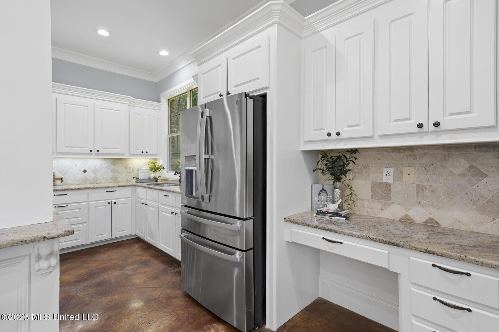 167 Lakeshire Circle Property Photo 20