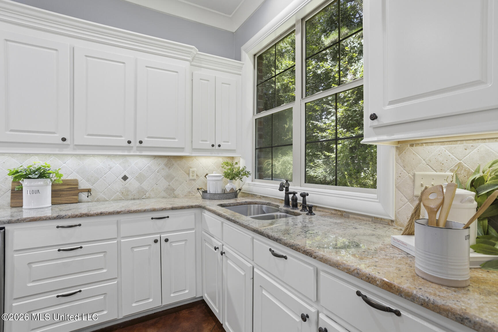 167 Lakeshire Circle Property Photo 21