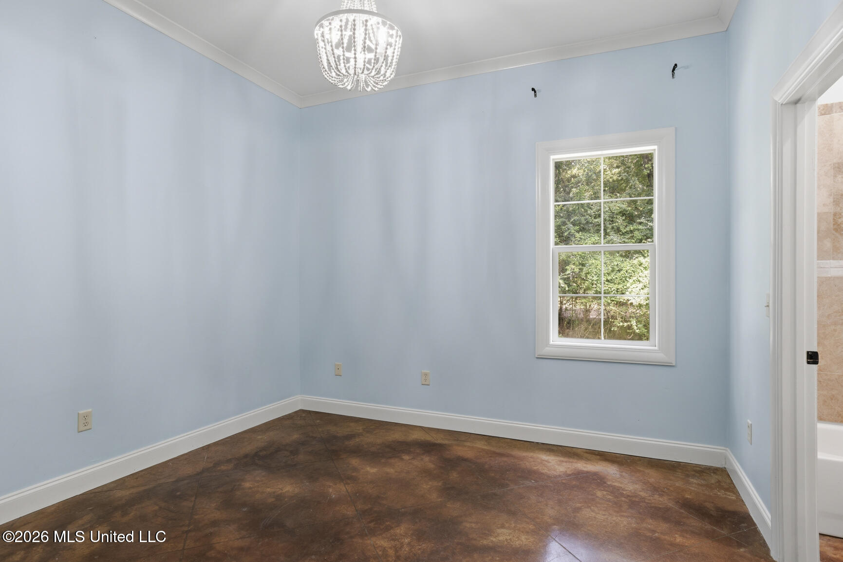 167 Lakeshire Circle Property Photo 31