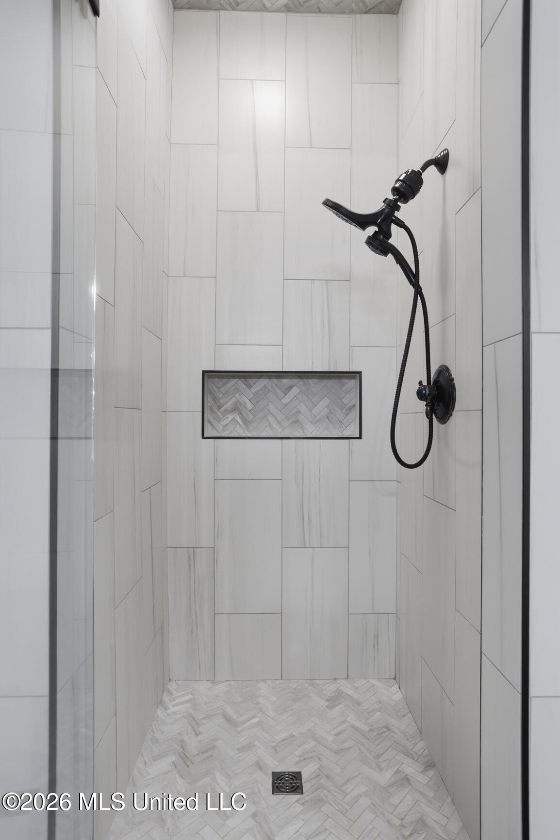 167 Lakeshire Circle Property Photo 38