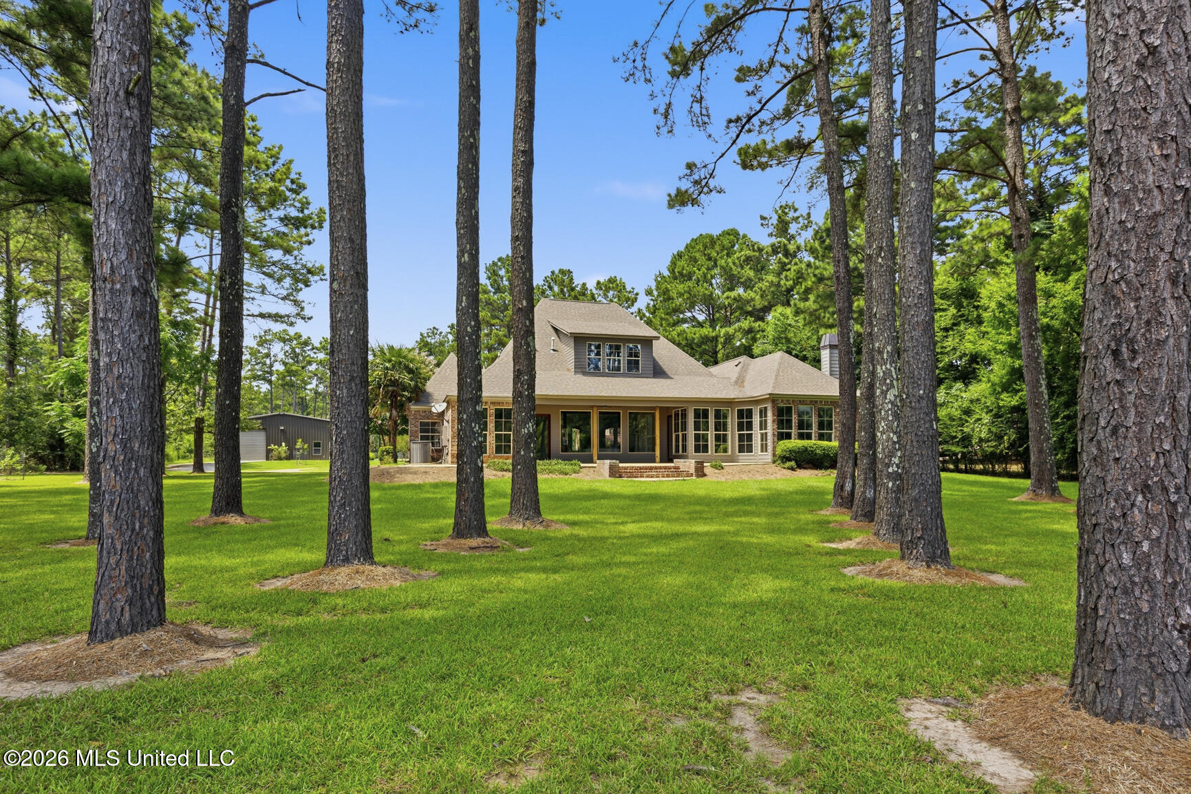167 Lakeshire Circle Property Photo 64