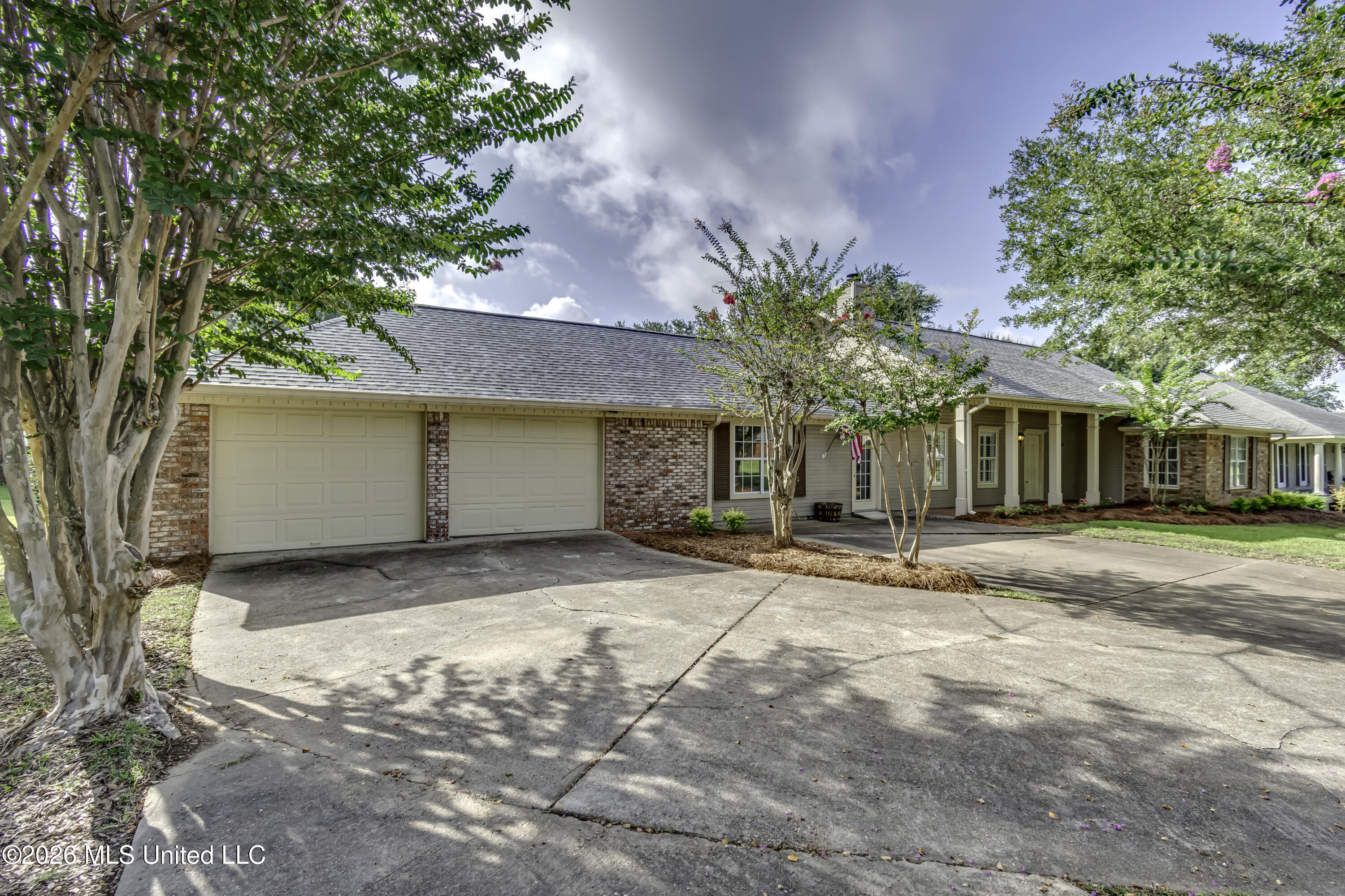 102 Rockwood Drive Property Photo 5