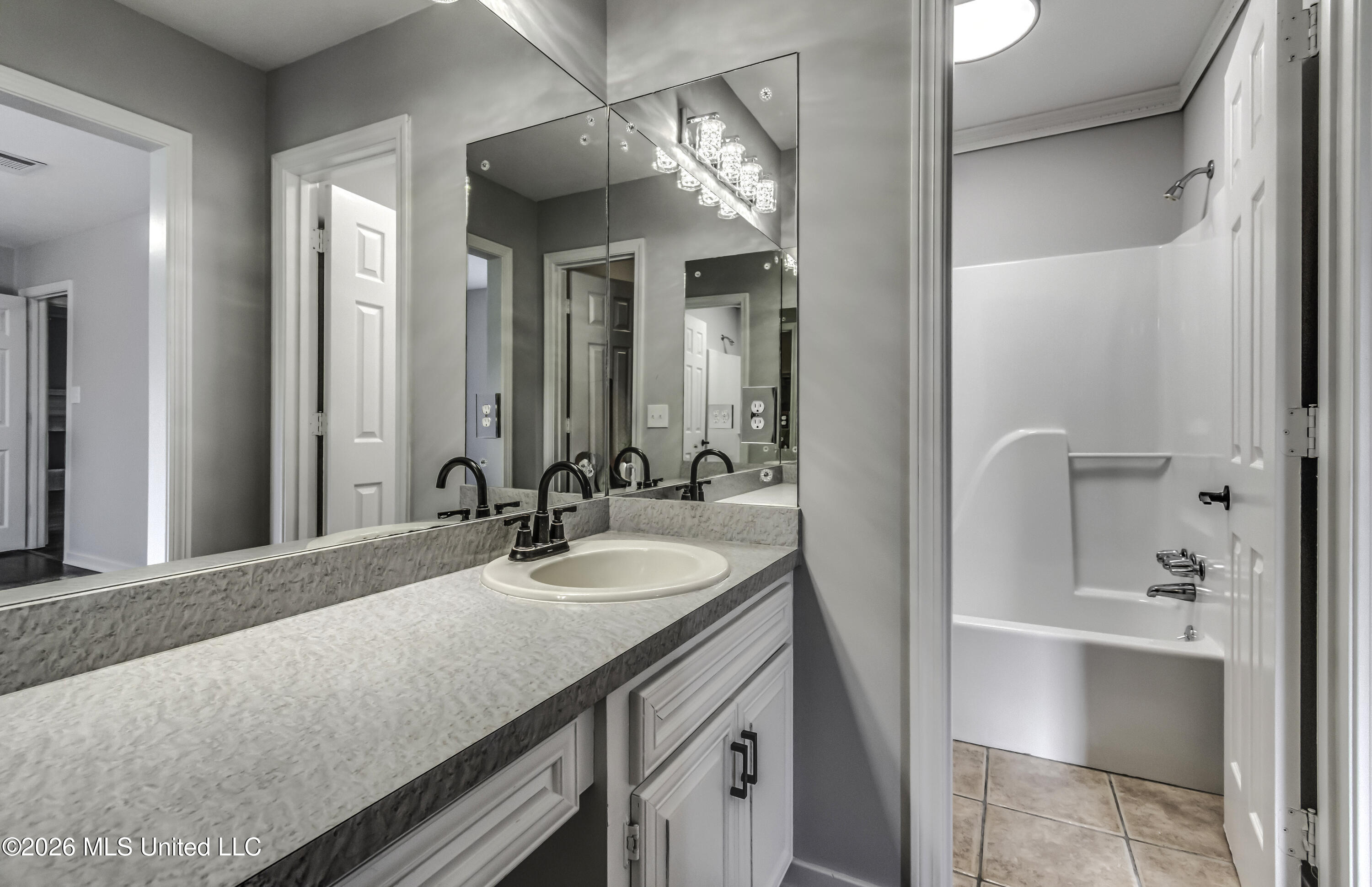 102 Rockwood Drive Property Photo 35