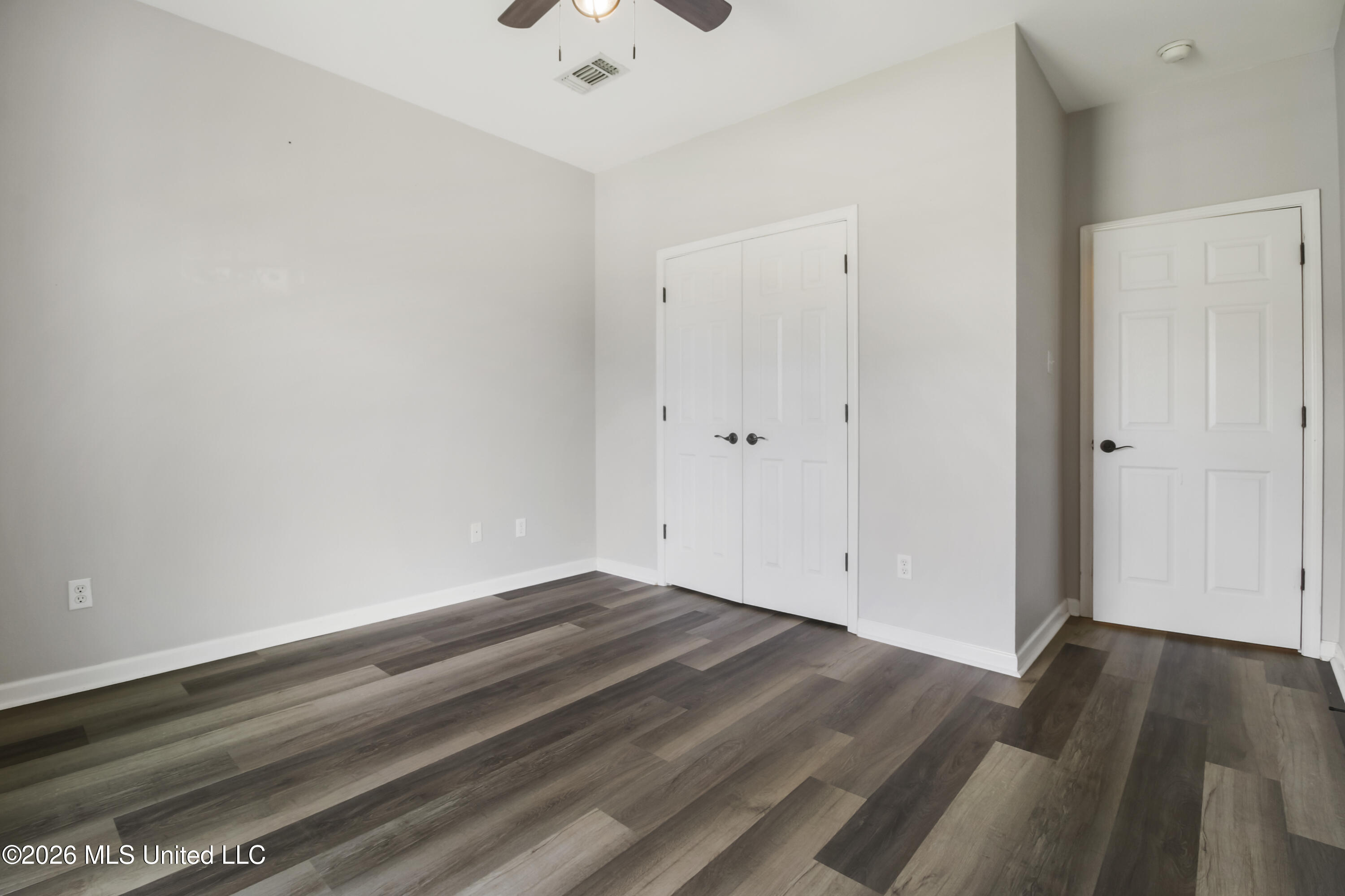 15139 Clemson Avenue Property Photo 7