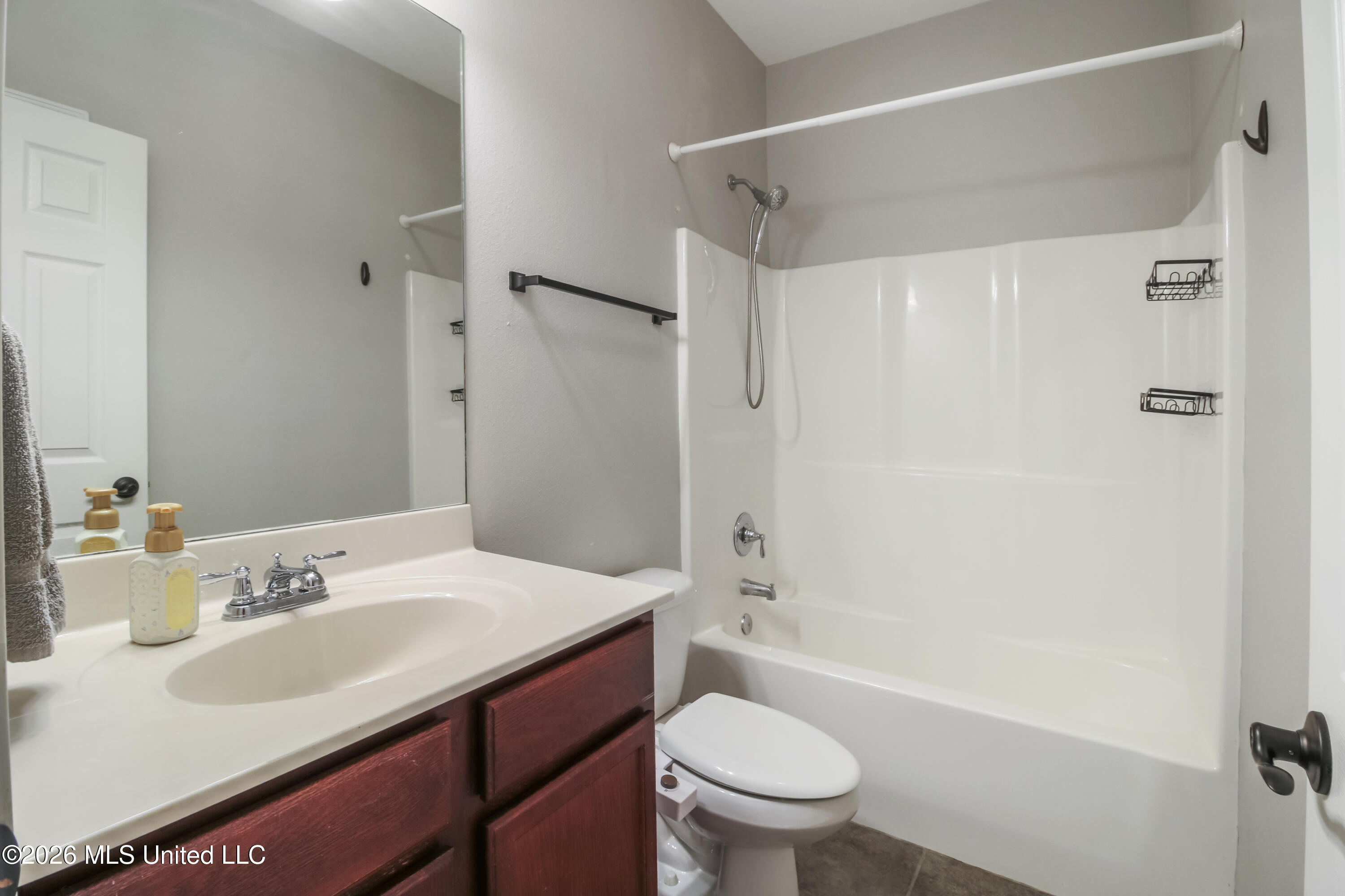 15139 Clemson Avenue Property Photo 8