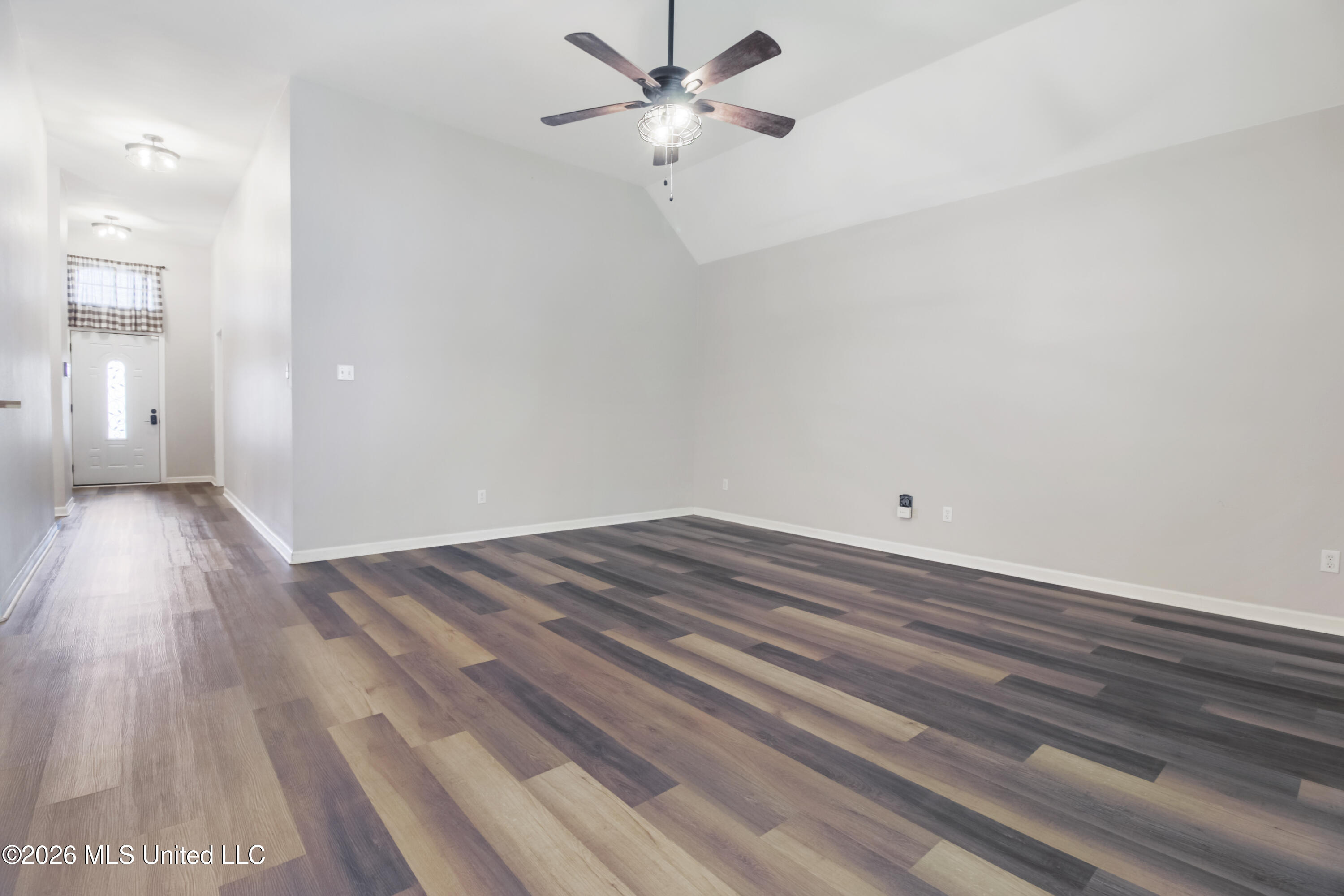 15139 Clemson Avenue Property Photo 18