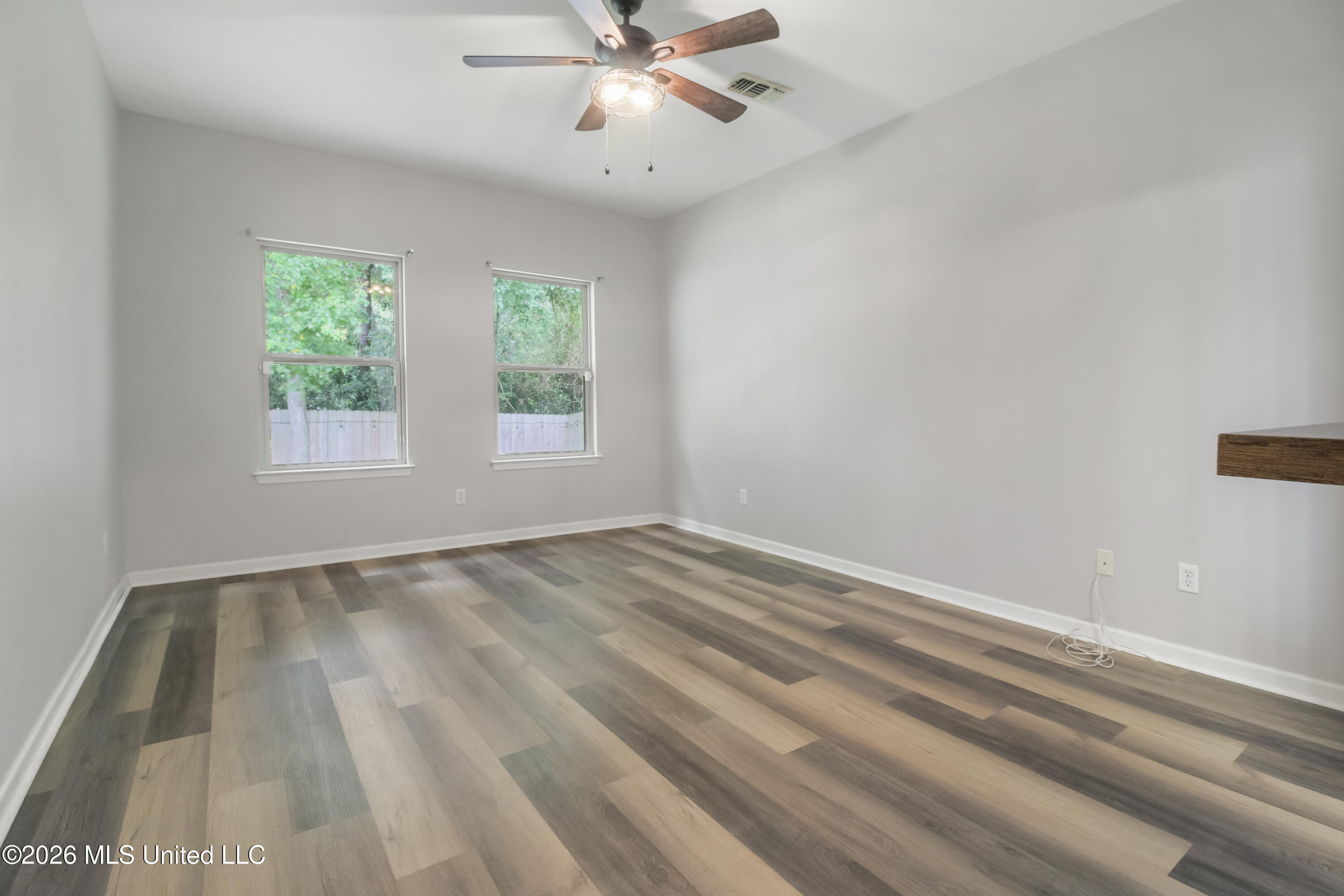 15139 Clemson Avenue Property Photo 21