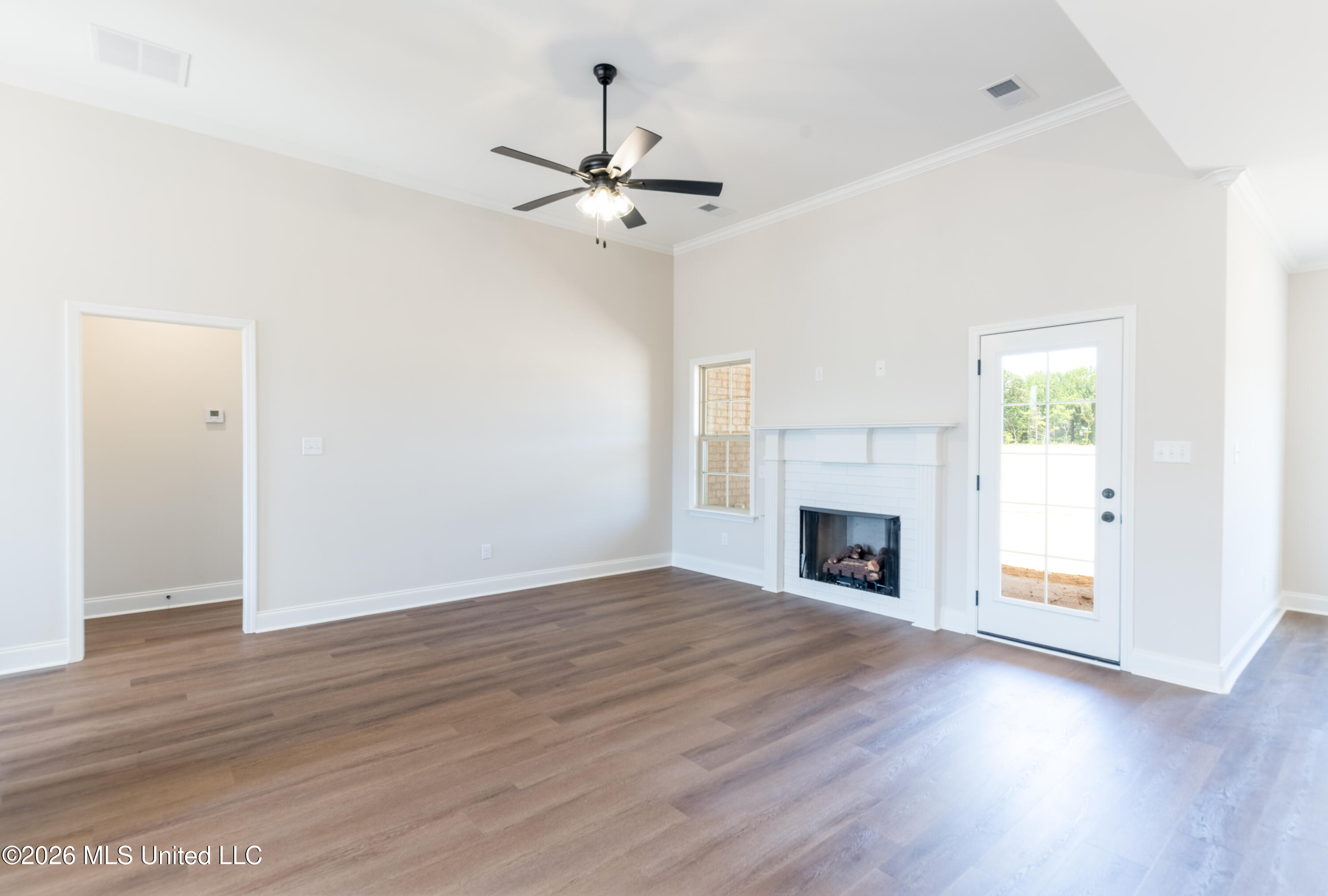 7582 John Elliott Lane Property Photo 7