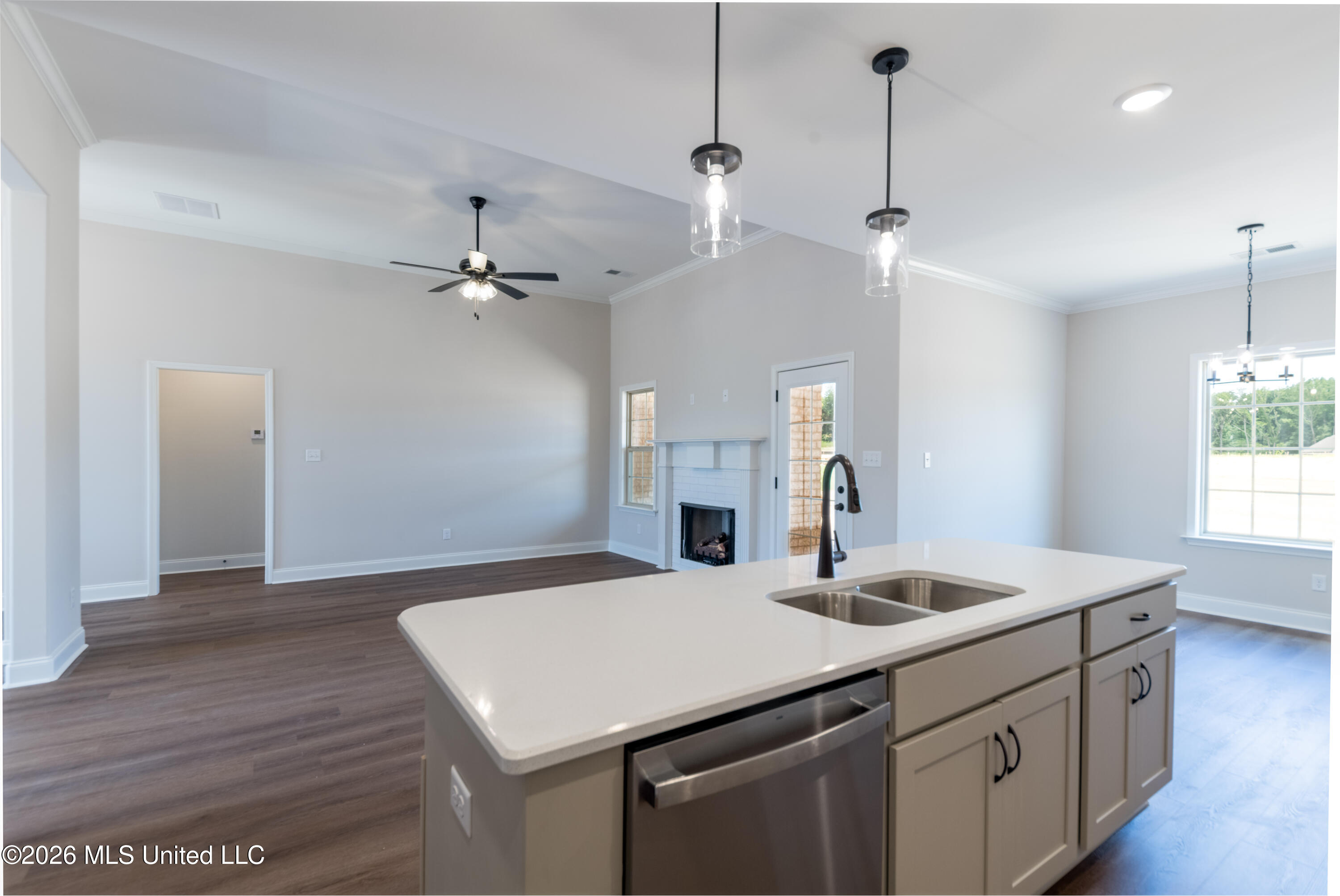 7582 John Elliott Lane Property Photo 15