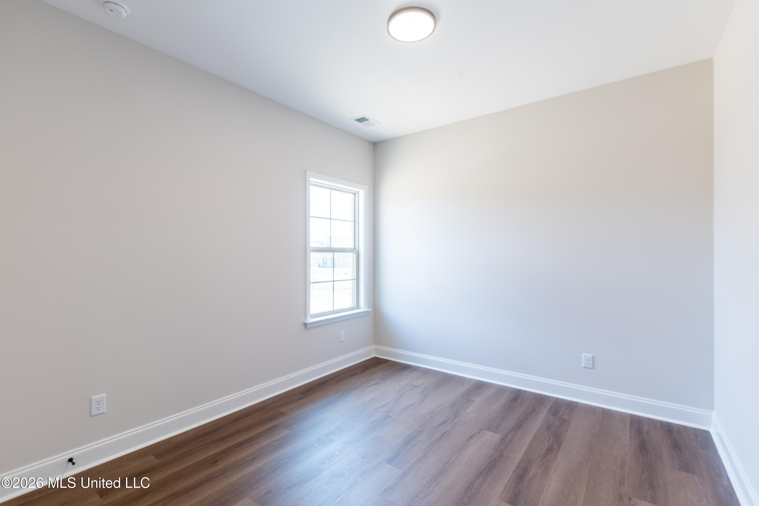 7582 John Elliott Lane Property Photo 23