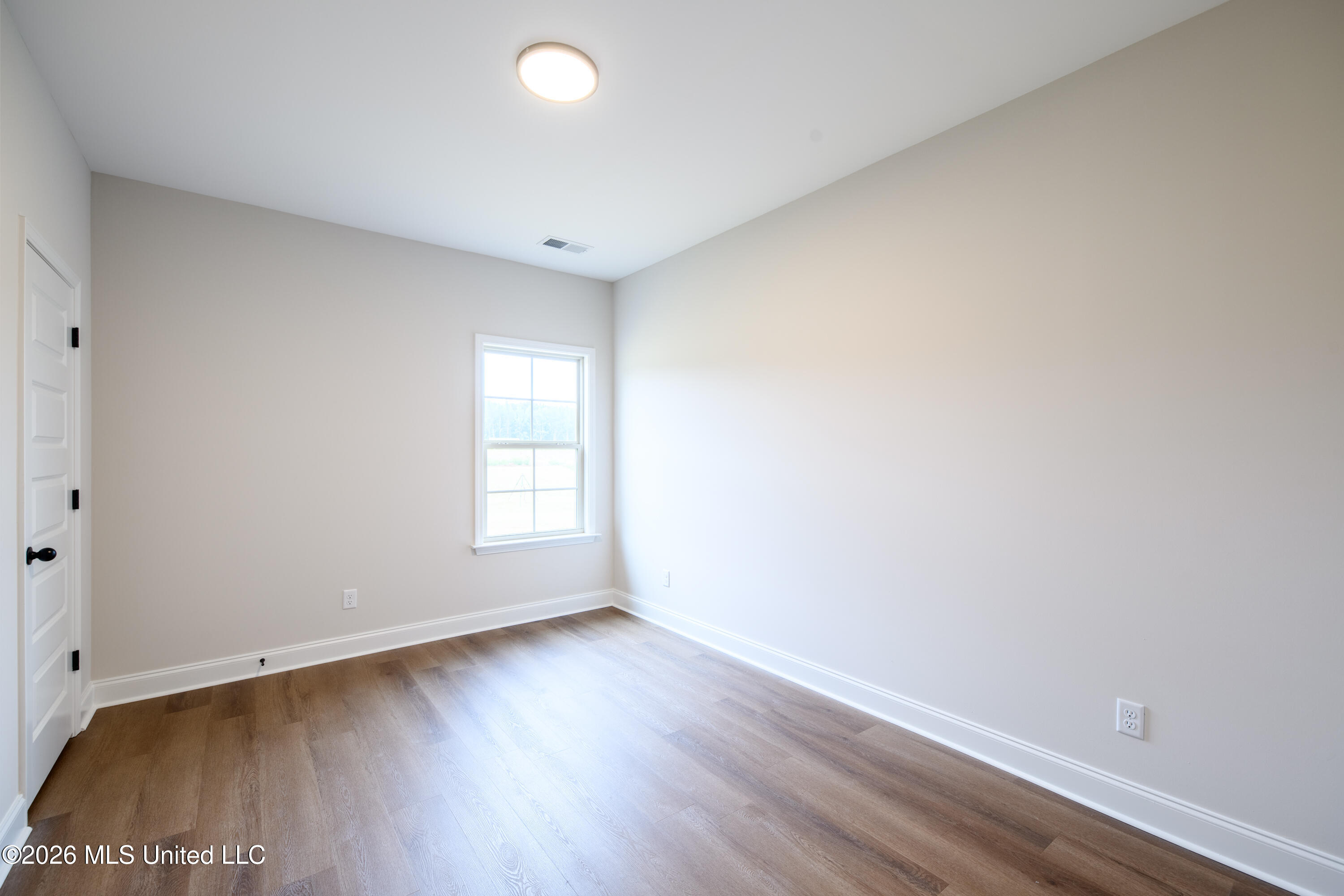 7582 John Elliott Lane Property Photo 26