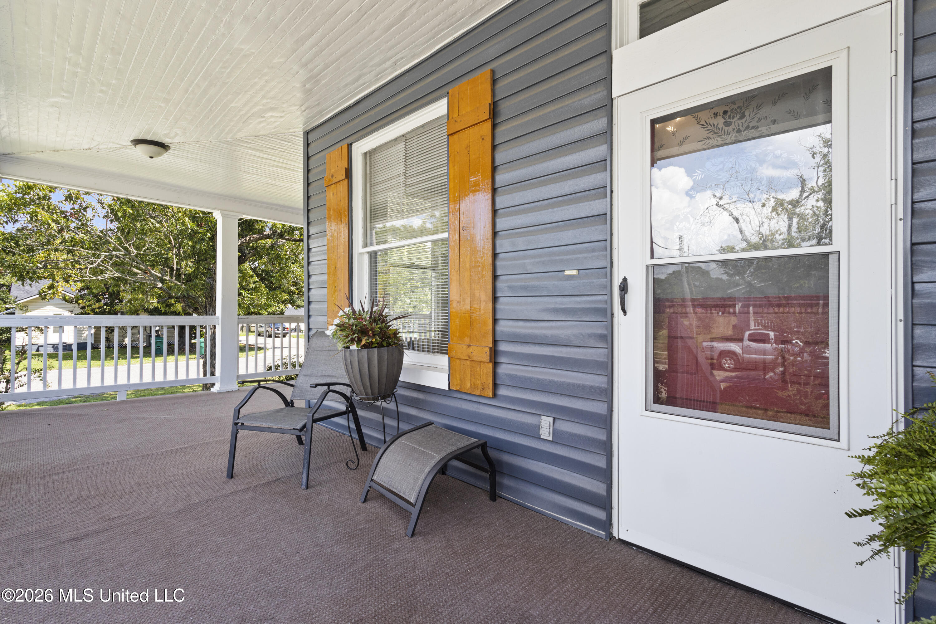 1820 19th Avenue Property Photo 8