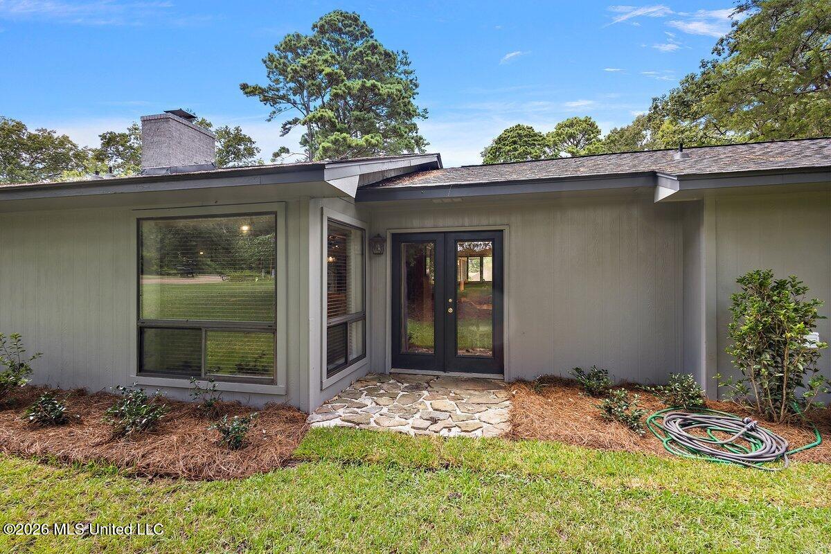 3922 Coker Road Property Photo 1