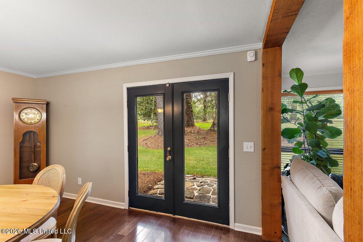 3922 Coker Road Property Photo 10