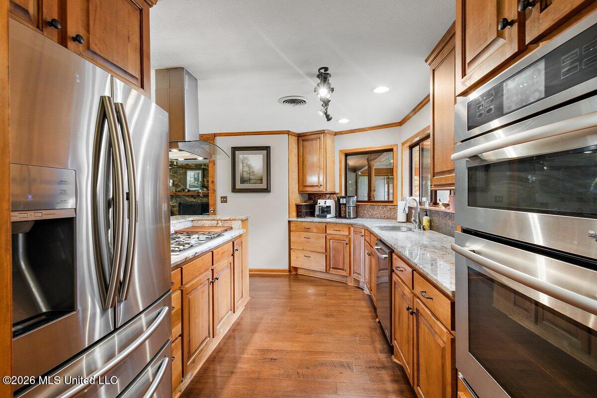 3922 Coker Road Property Photo 18