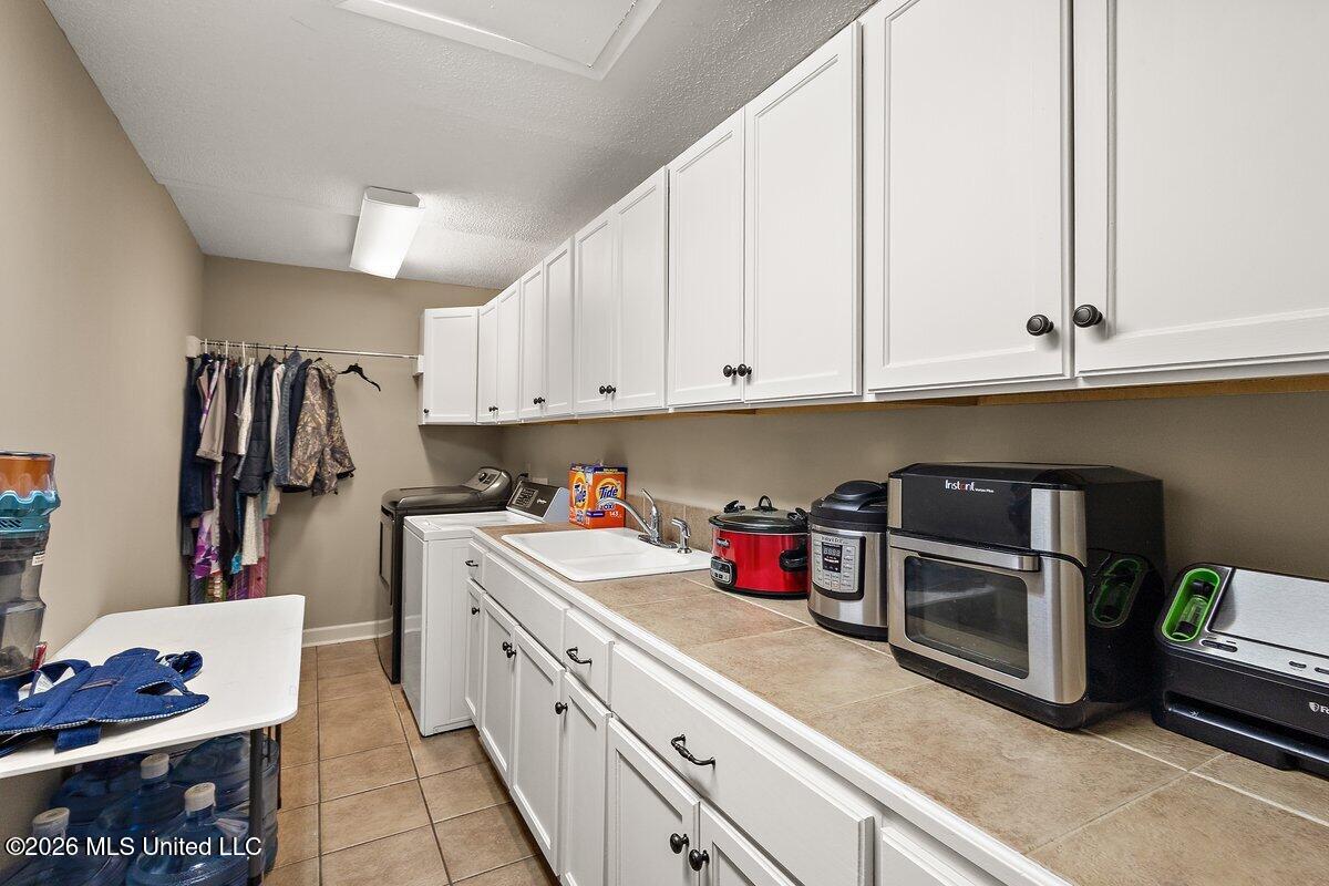 3922 Coker Road Property Photo 37