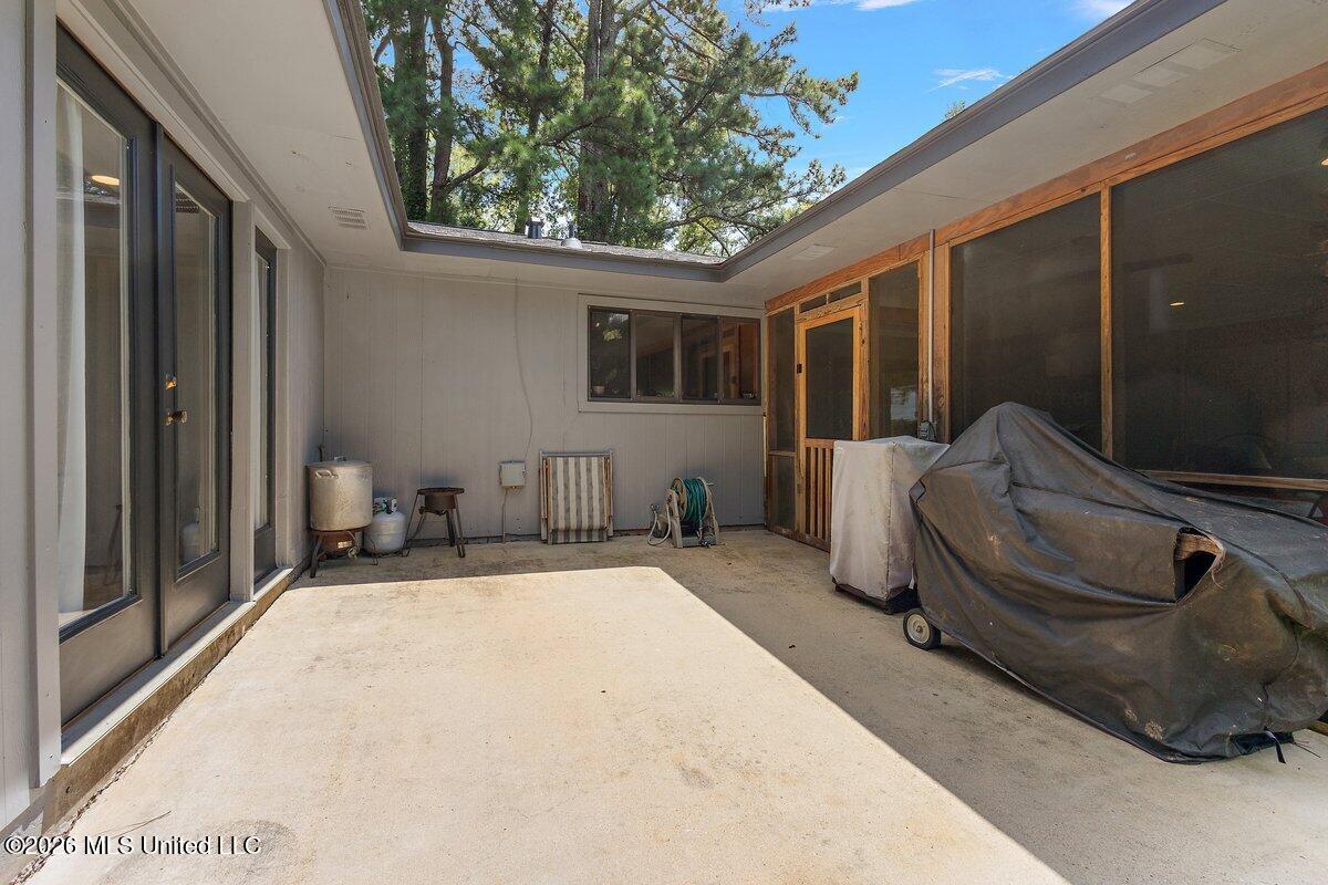 3922 Coker Road Property Photo 39