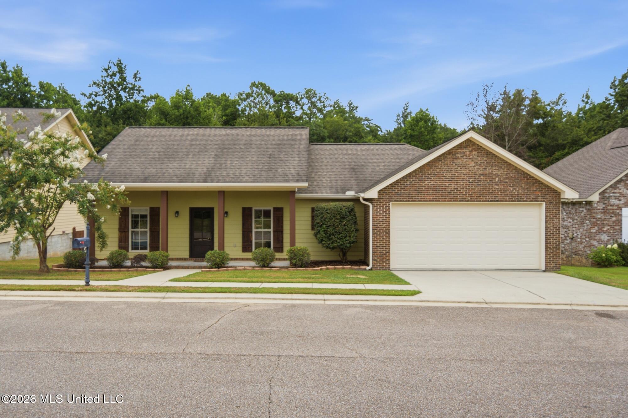 53 Caitlynn Circle Property Photo 1