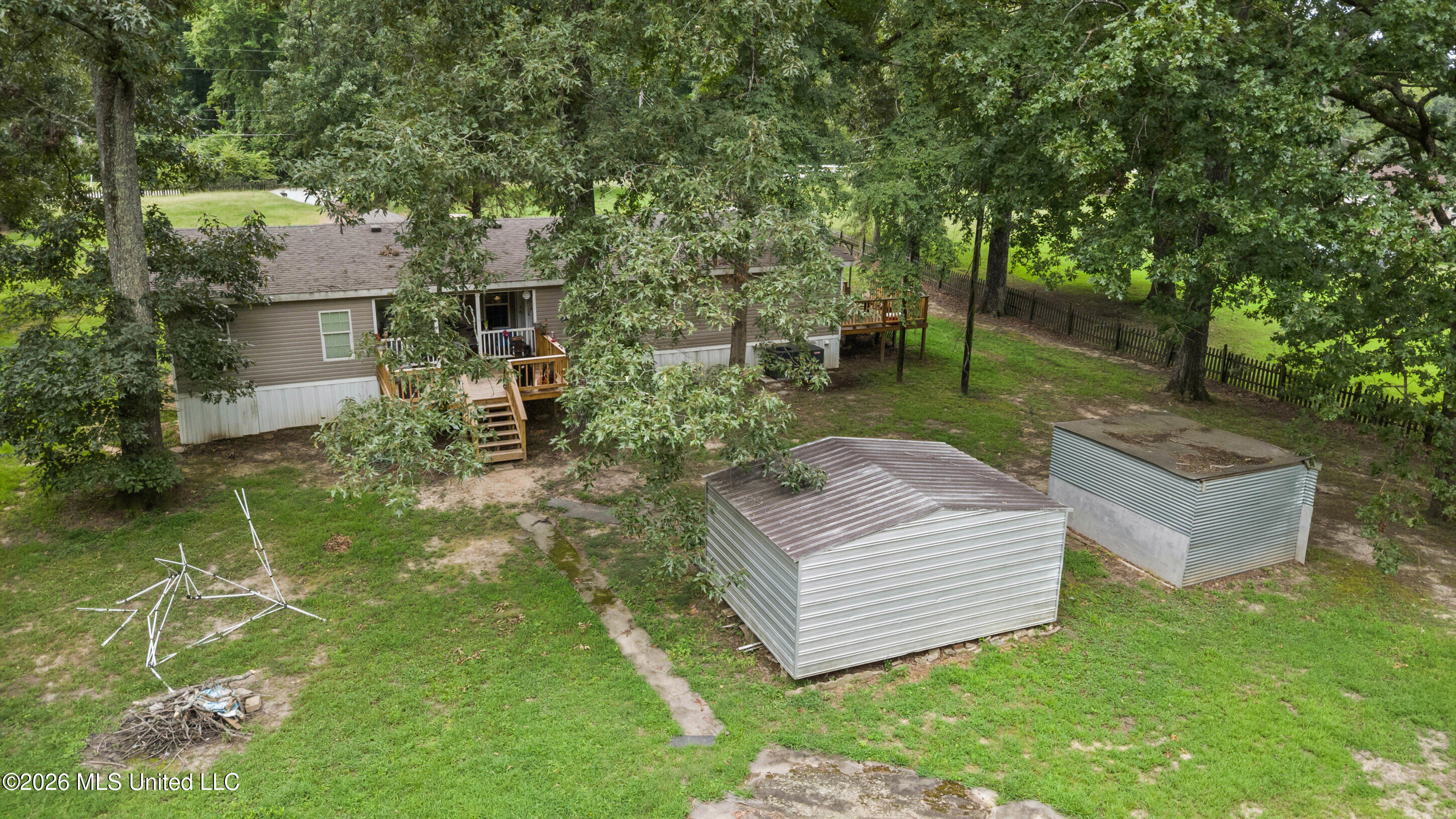 276 Hill View Circle Property Photo 5