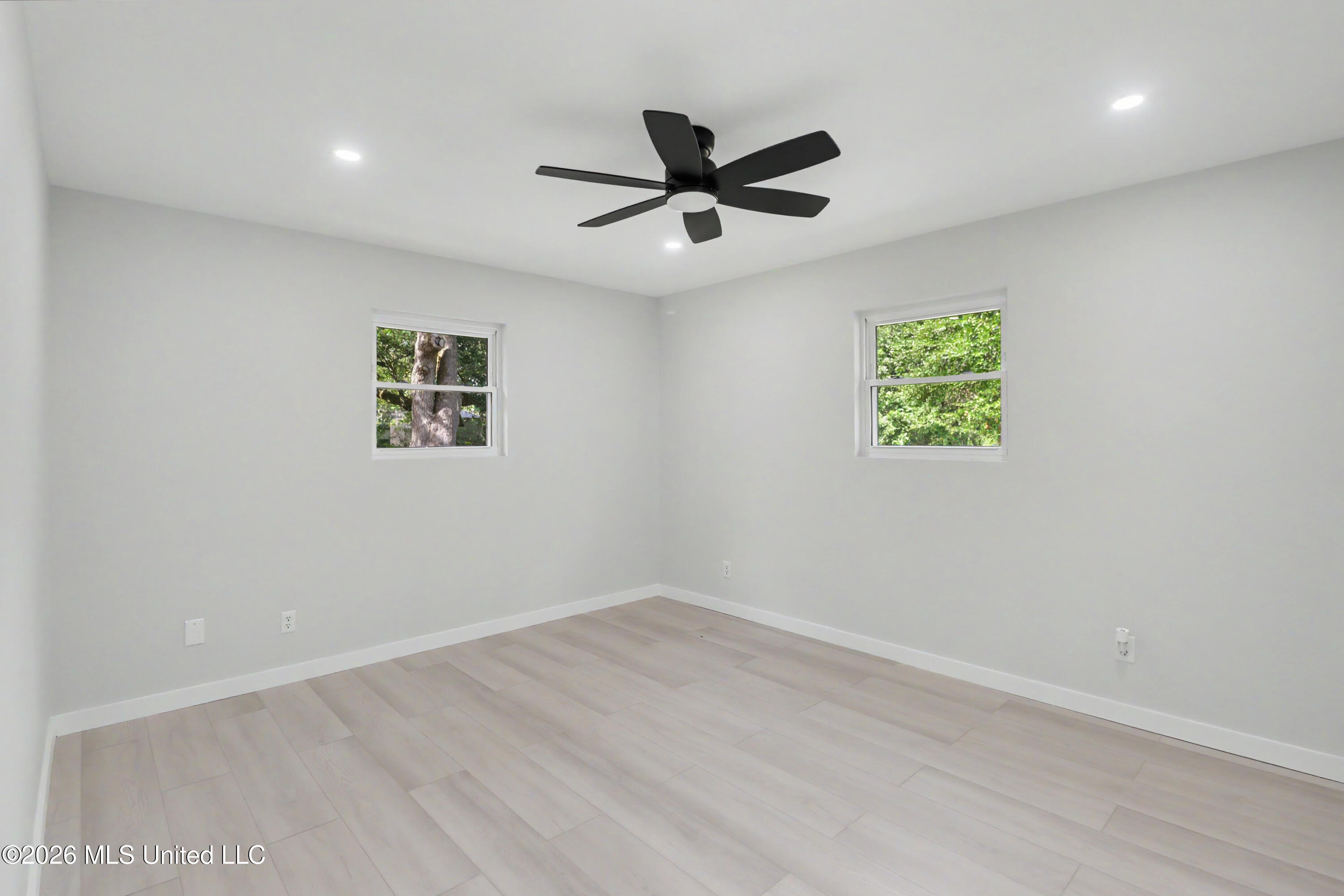 10132 Graystone Drive Property Photo 16