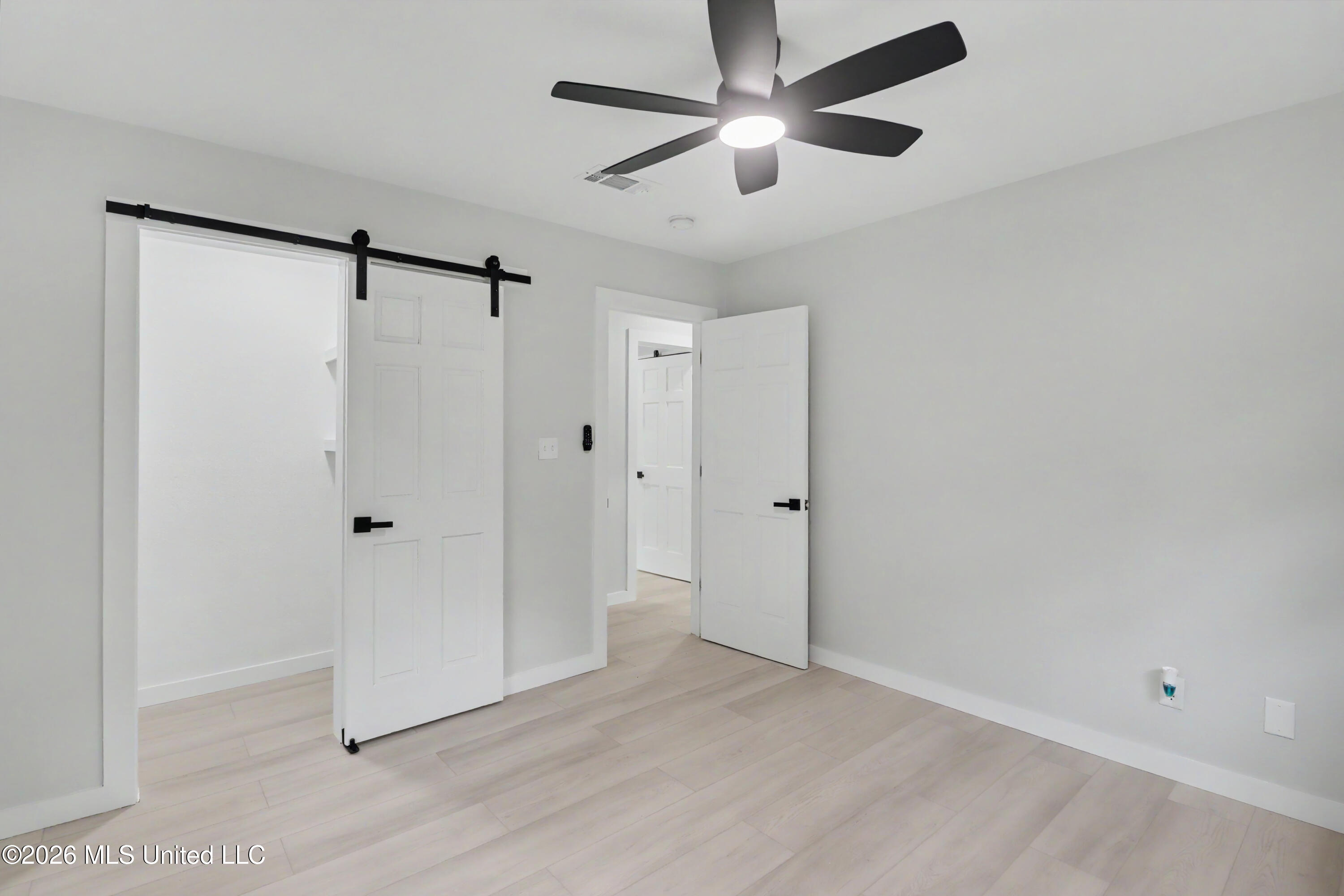 10132 Graystone Drive Property Photo 17