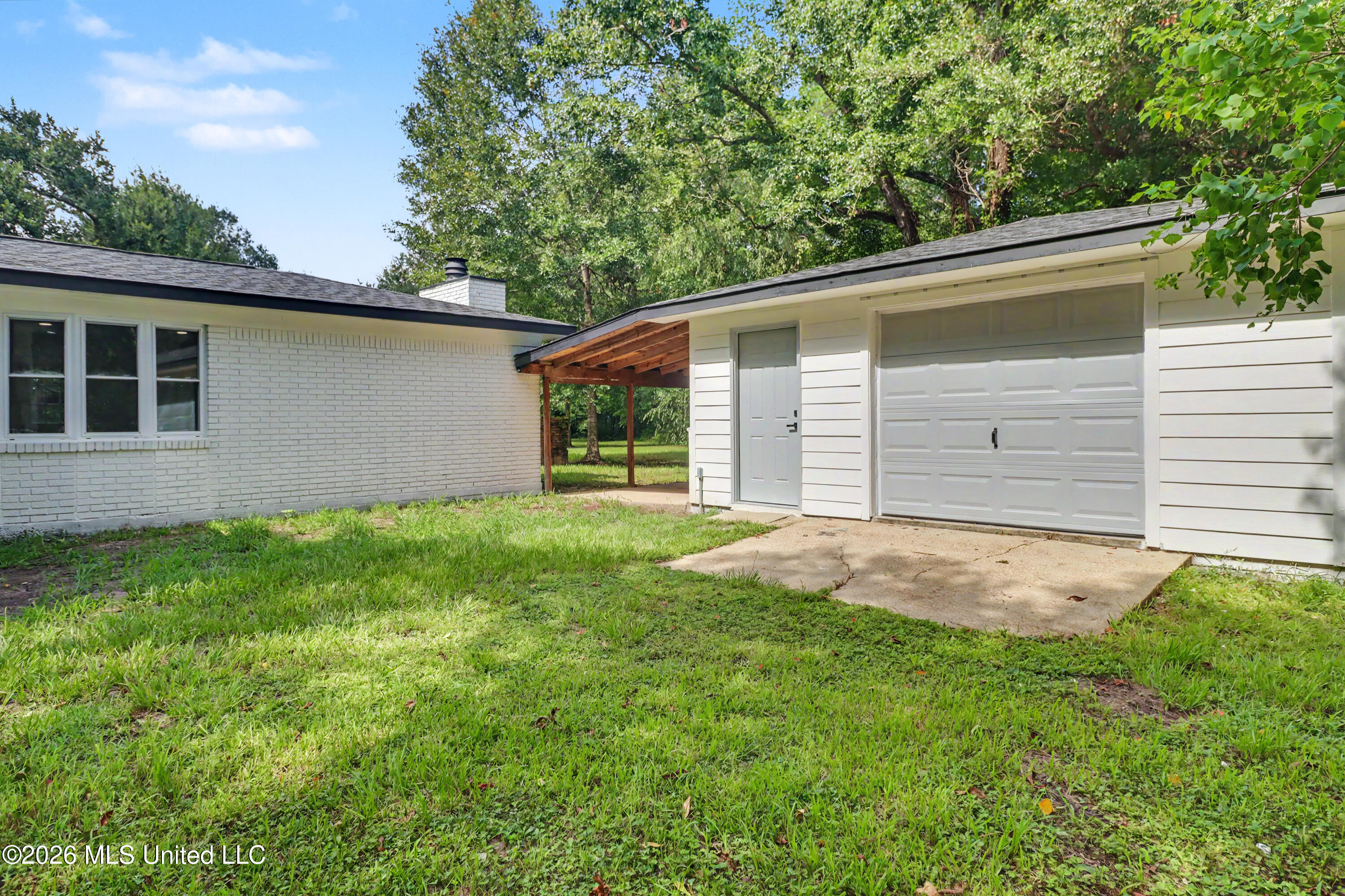 10132 Graystone Drive Property Photo 23