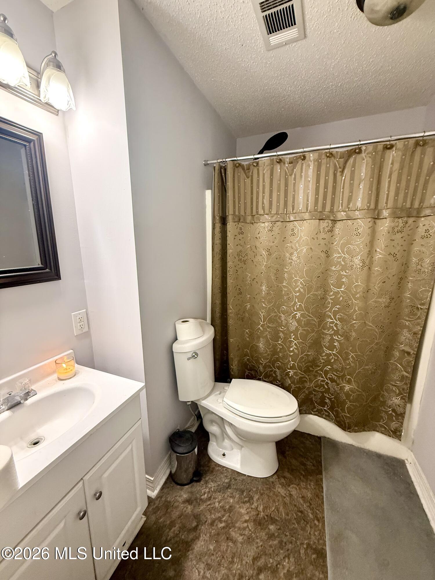 595 Neal Drive Property Photo 16