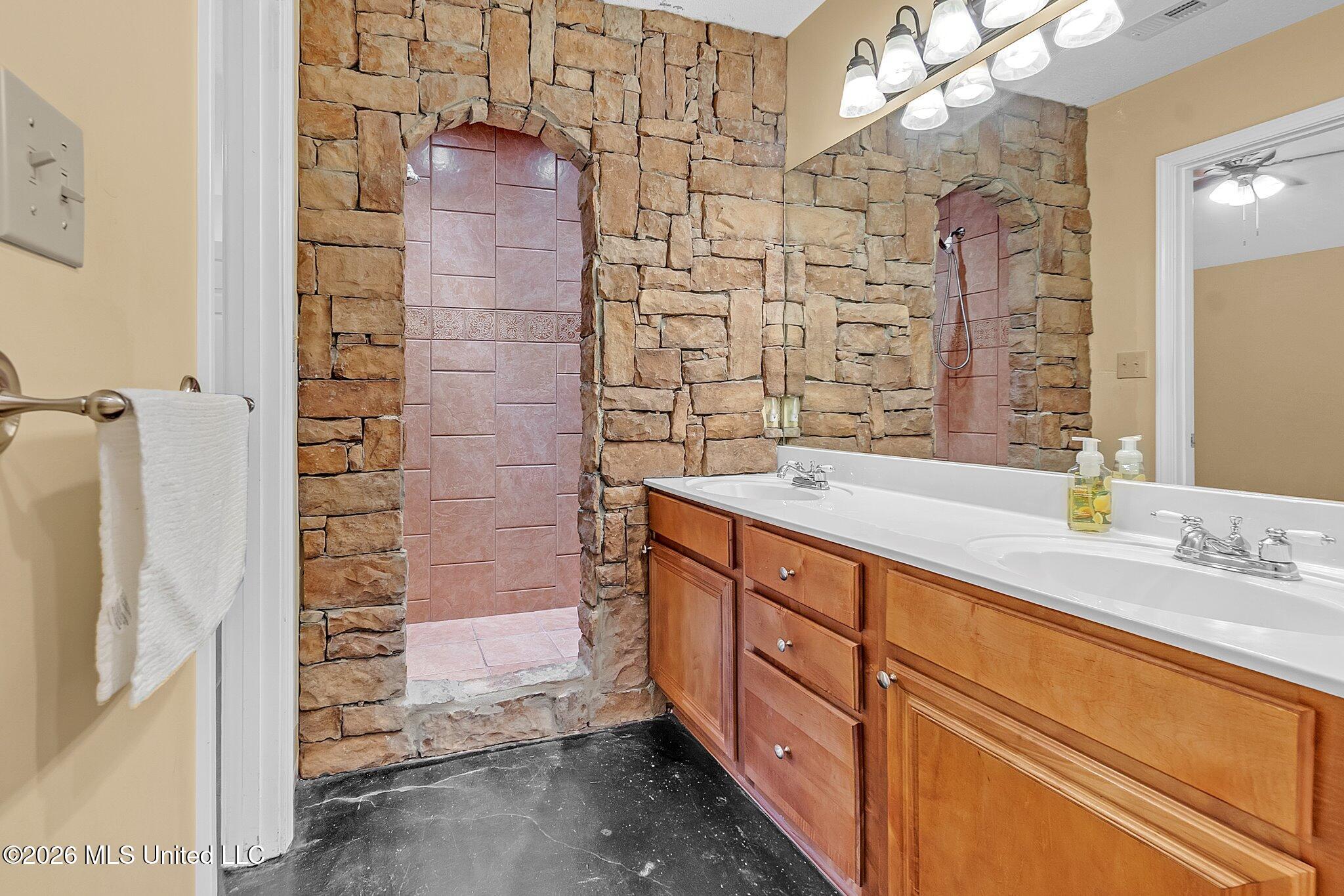209 Roper Cove Property Photo 14