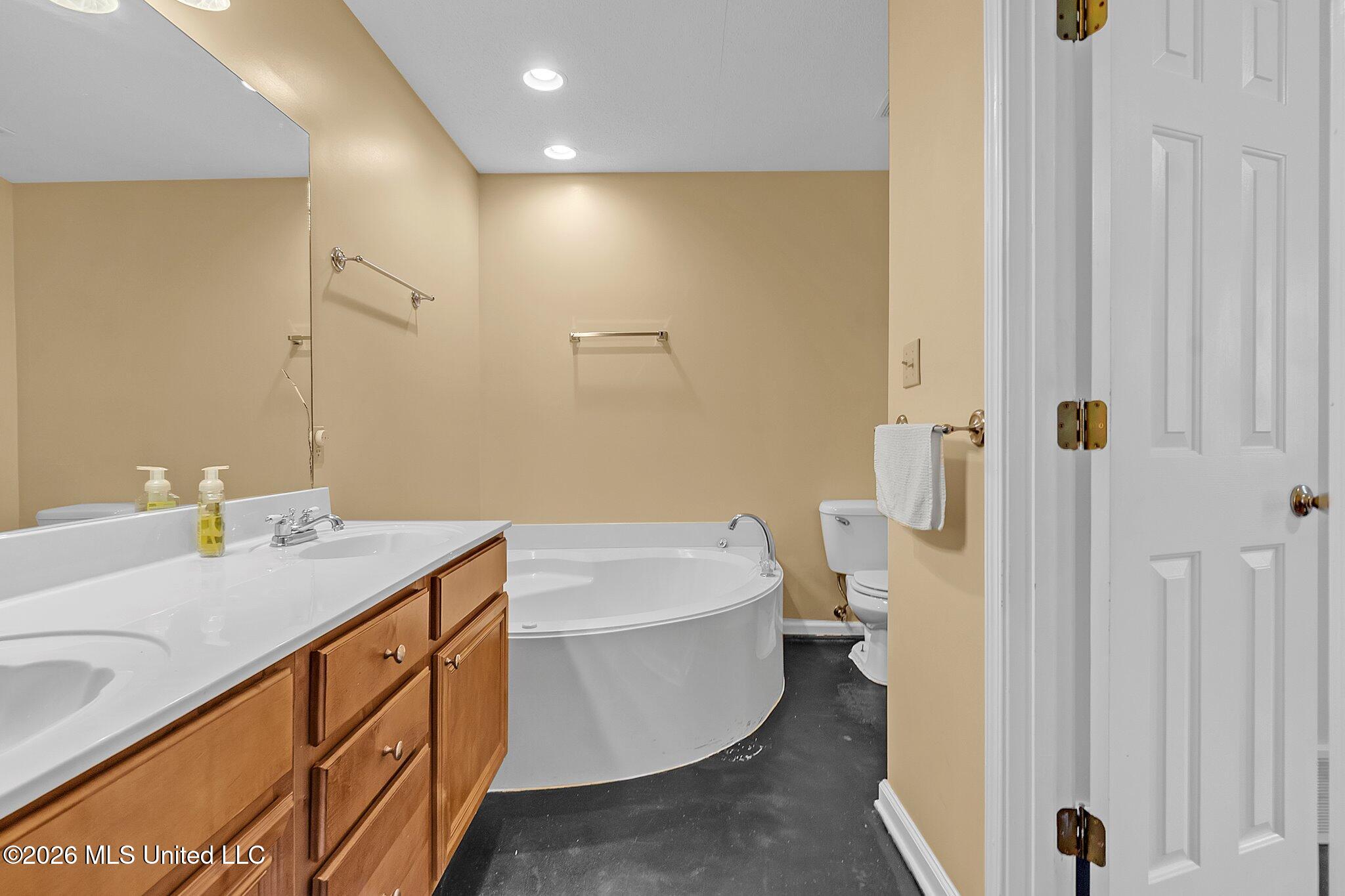 209 Roper Cove Property Photo 17