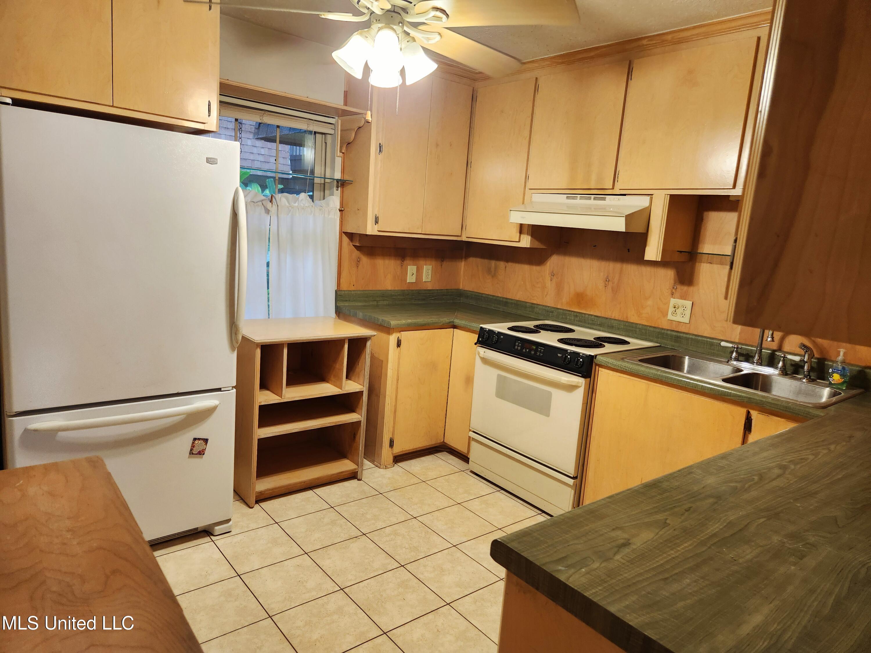 5155 Wayneland Drive Property Photo 13