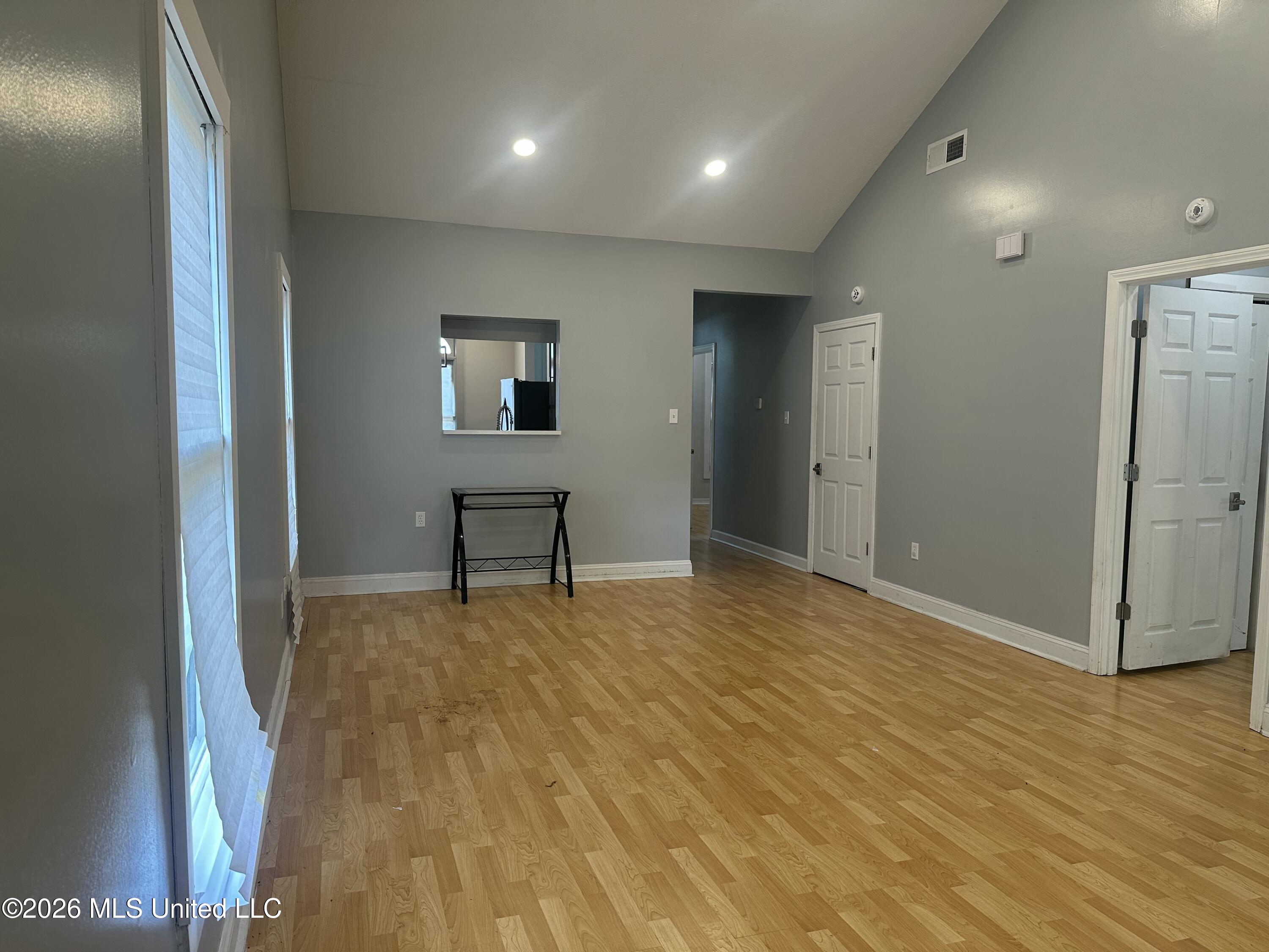 307 Northtown Drive Property Photo 3
