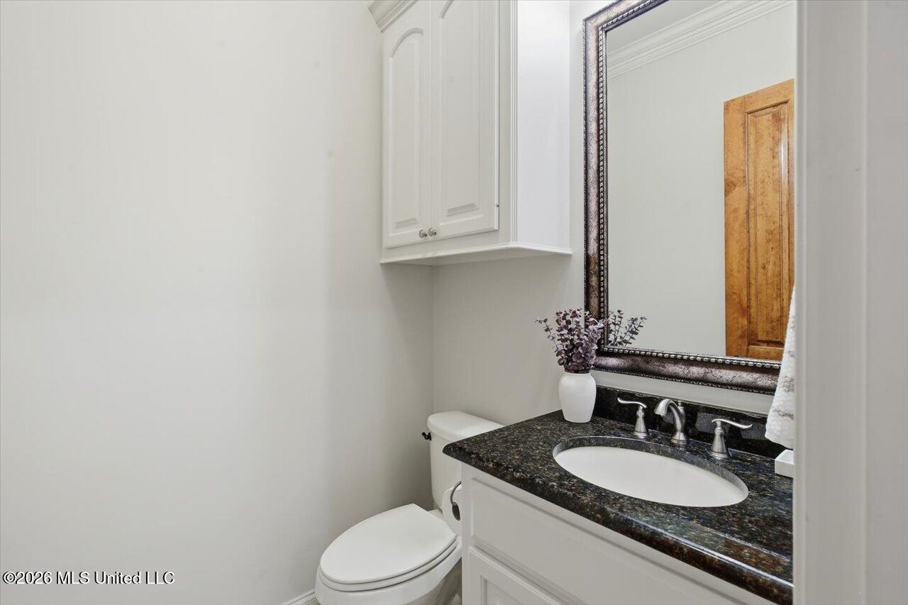 465 Pembrooke Drive Property Photo 42
